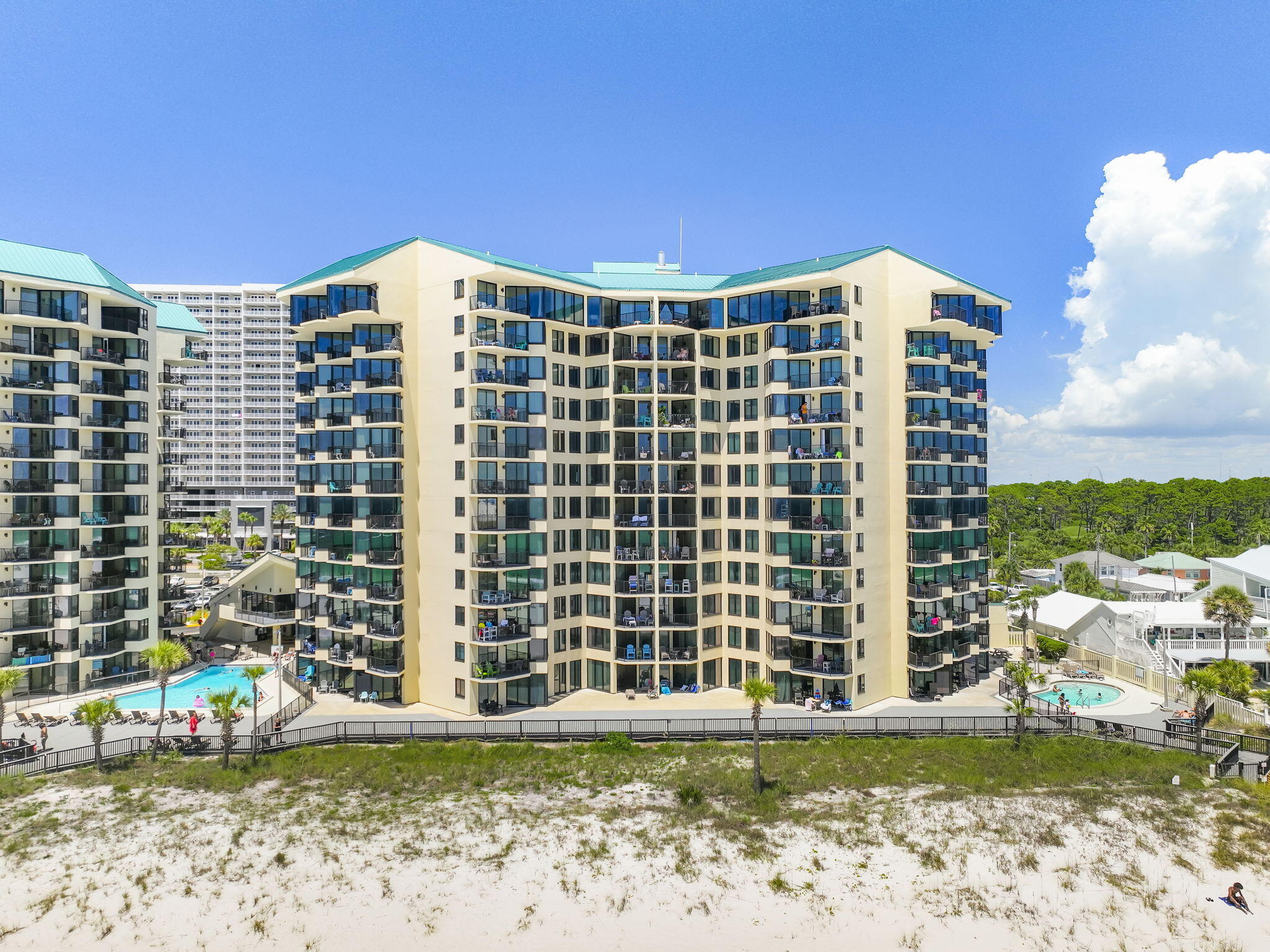 SUNBIRD CONDO - Residential