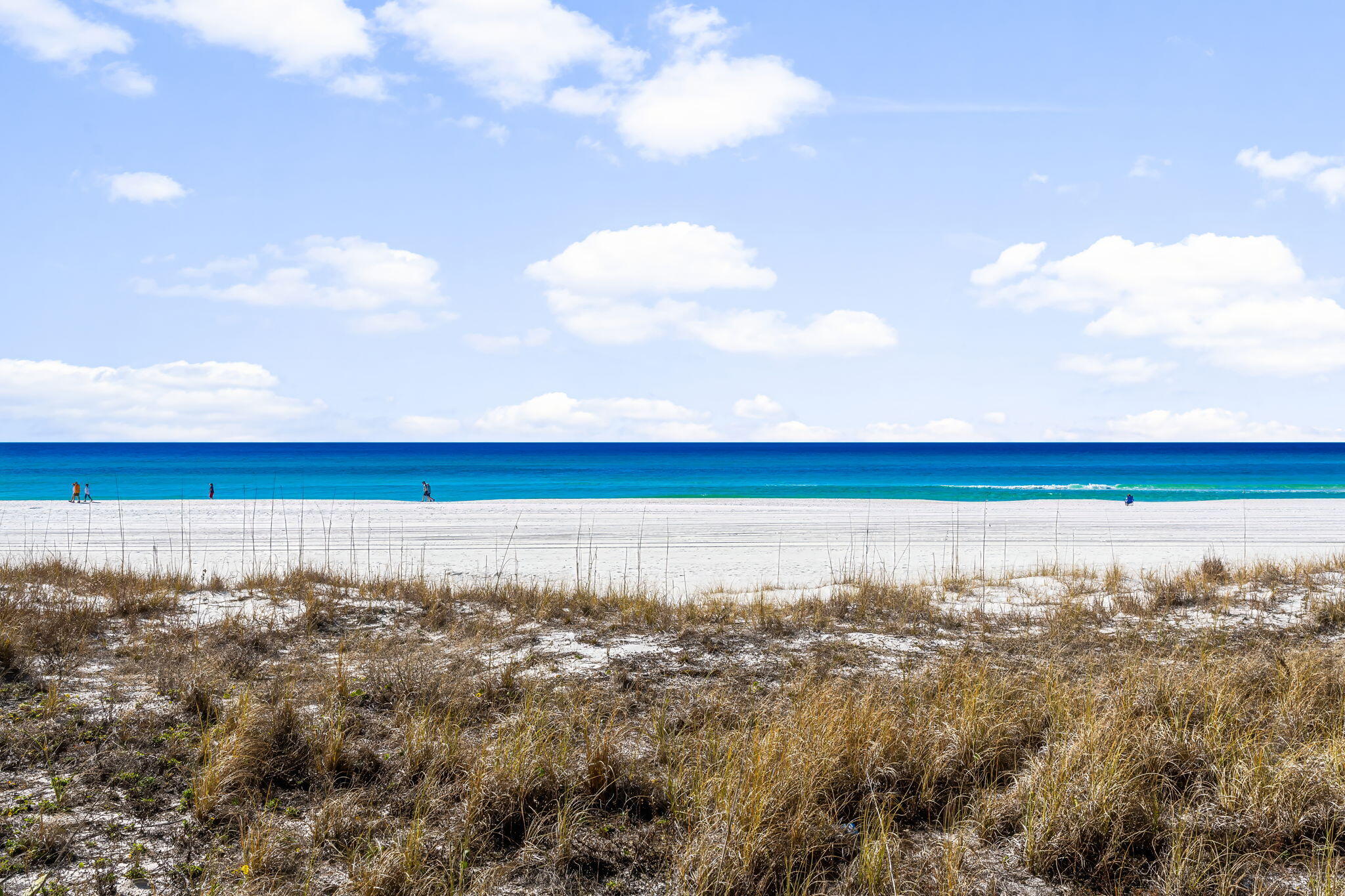 SUNBIRD CONDO - Residential