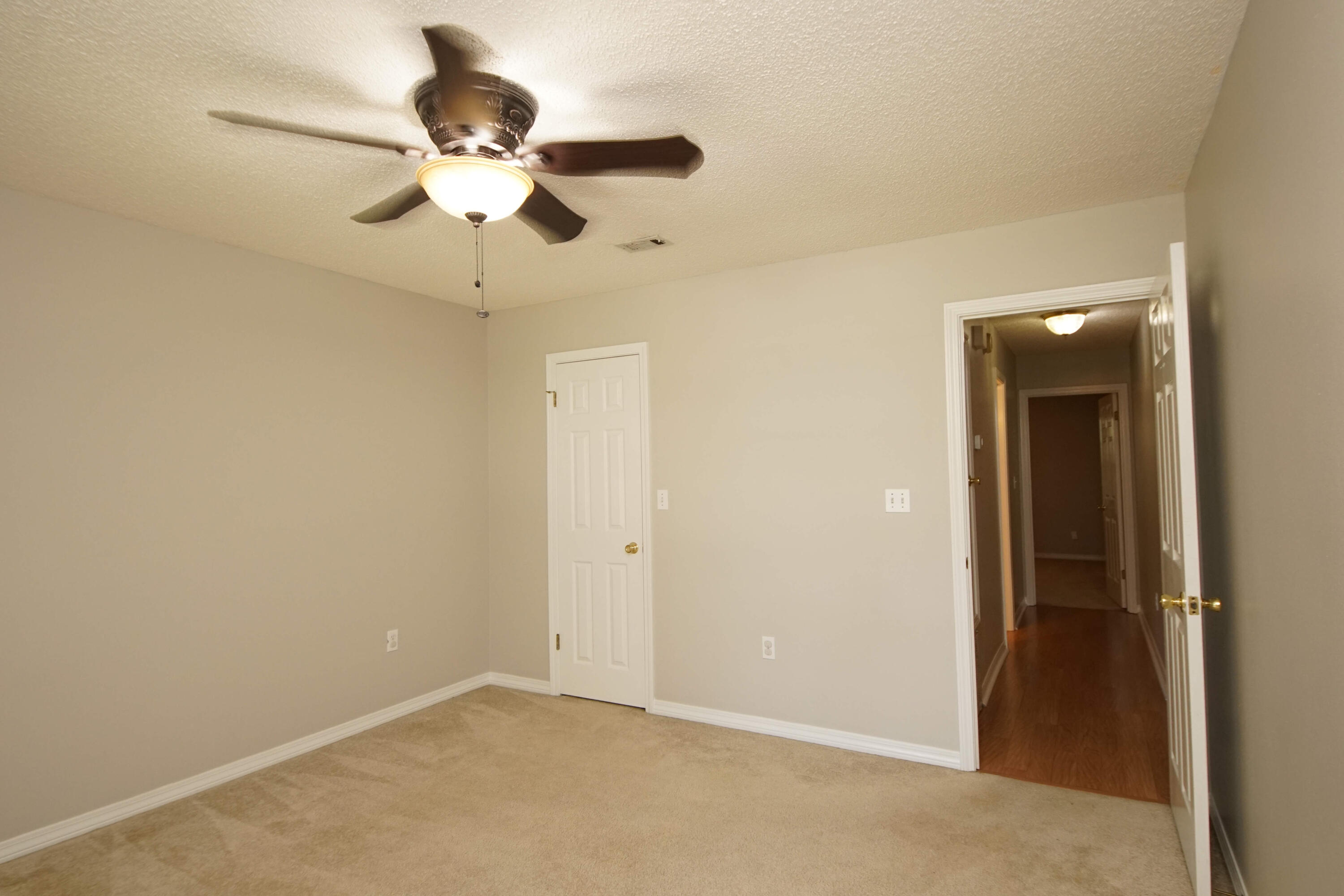 PARKWOOD ESTATES PH 1 BLUEWATER BAY - Residential