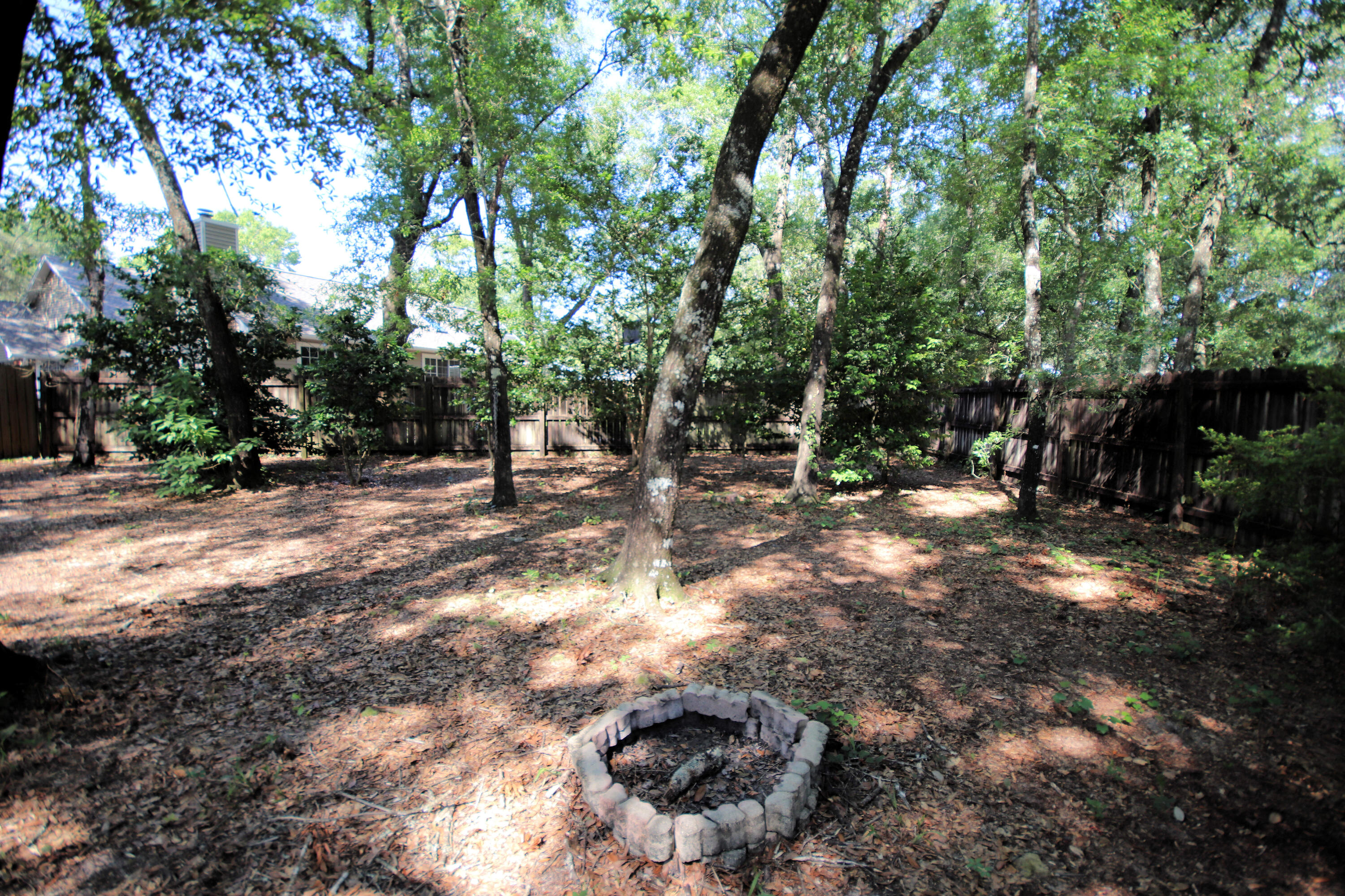 PARKWOOD ESTATES PH 1 BLUEWATER BAY - Residential