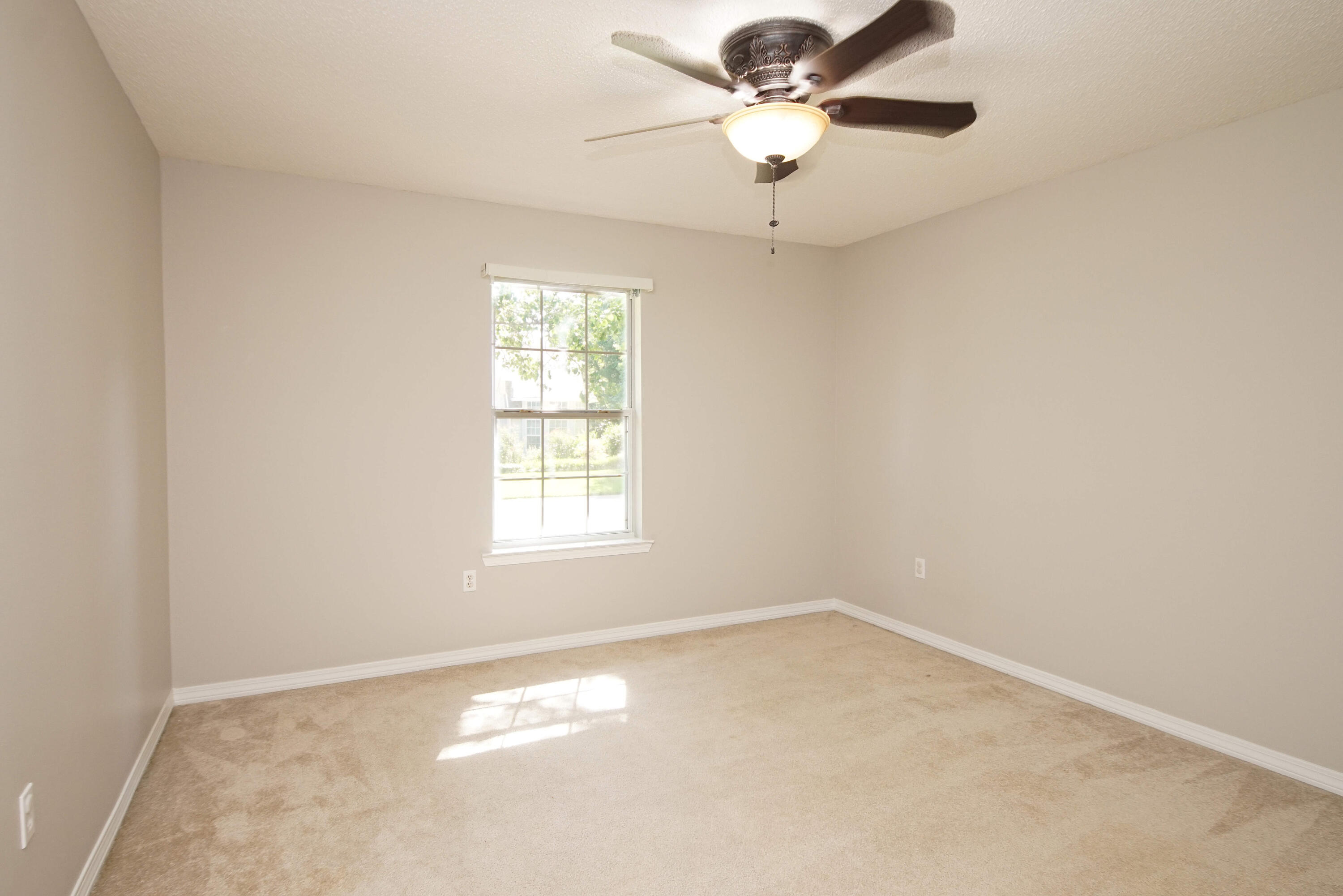 PARKWOOD ESTATES PH 1 BLUEWATER BAY - Residential