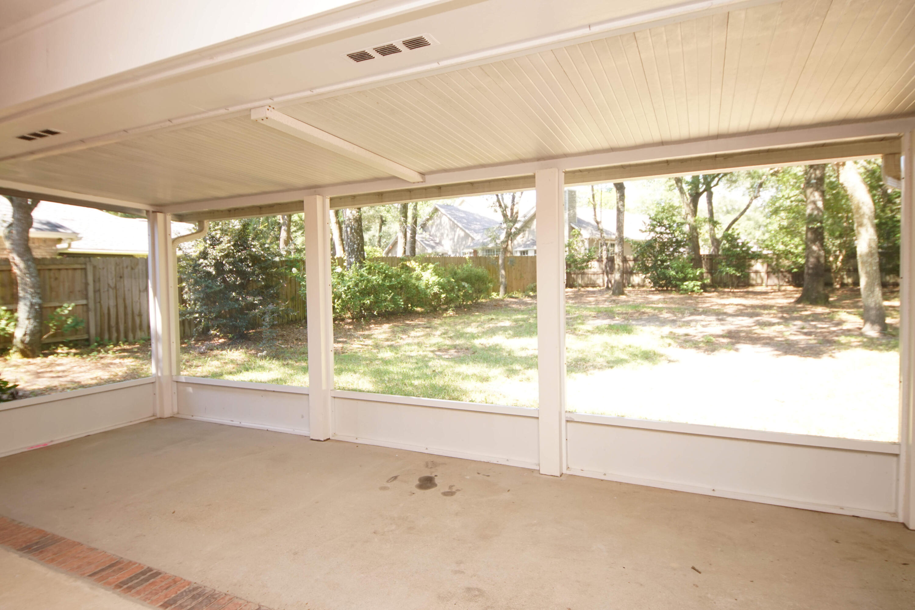 PARKWOOD ESTATES PH 1 BLUEWATER BAY - Residential
