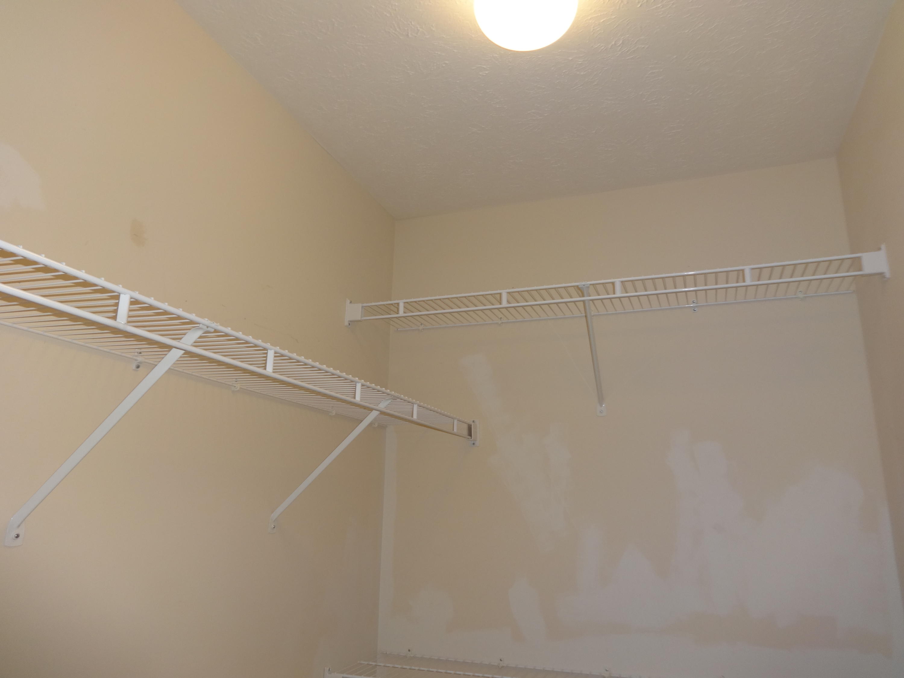ROLLING PINES - Residential Lease