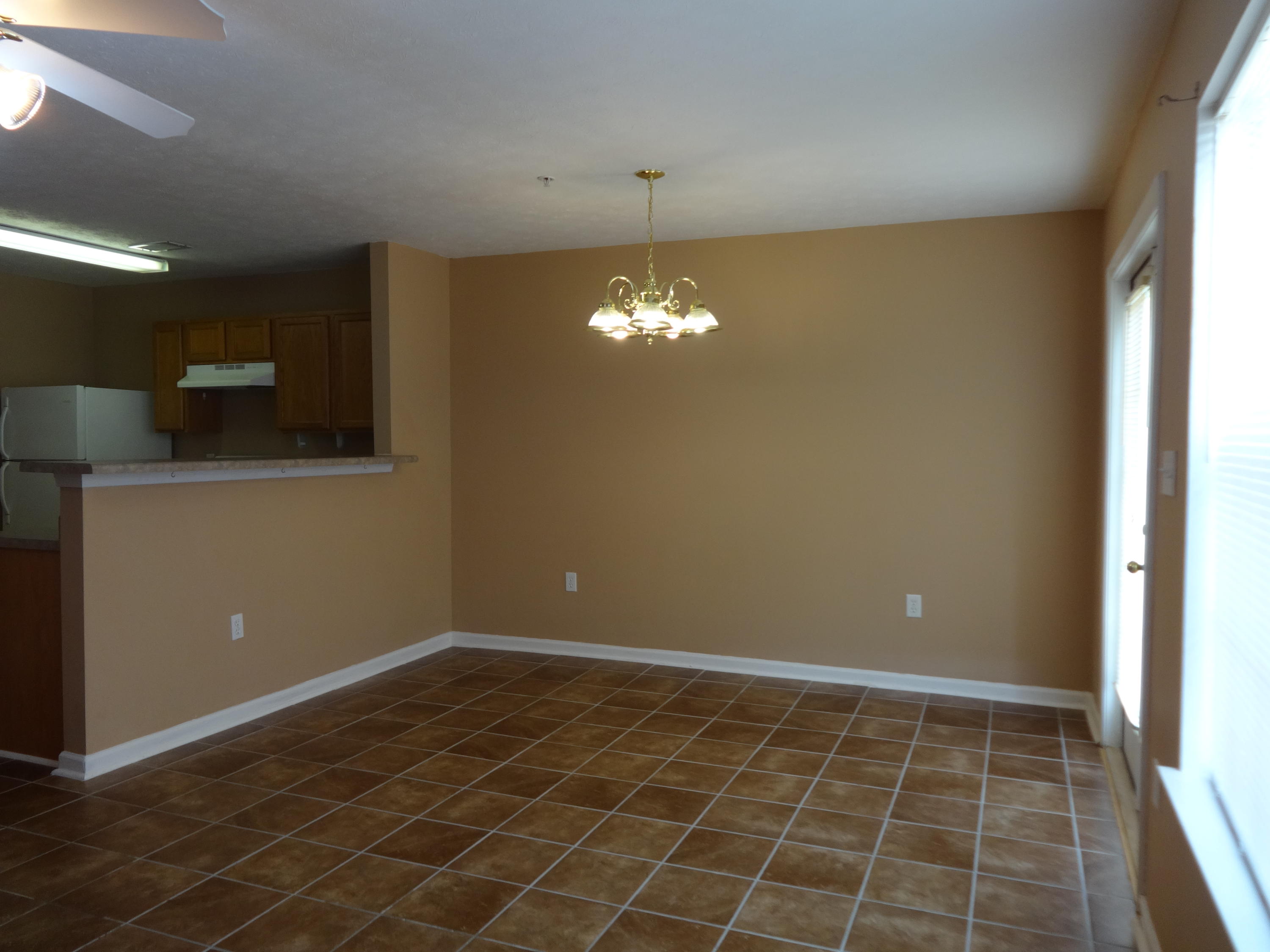 ROLLING PINES - Residential Lease