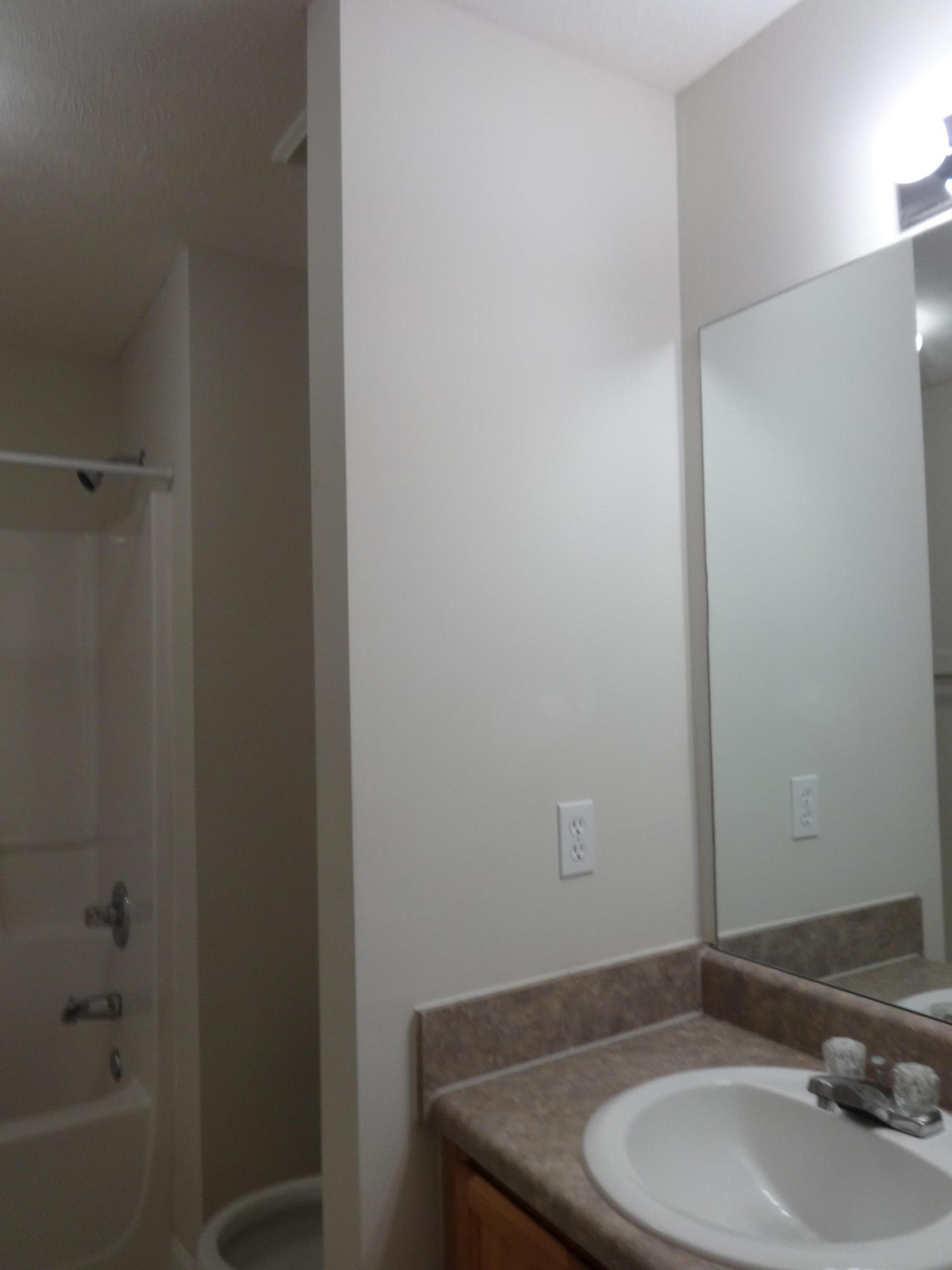 ROLLING PINES - Residential Lease