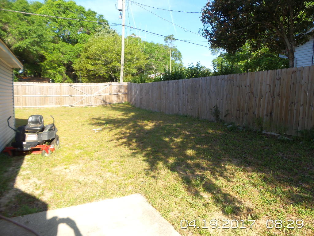 MORRIS ADDN TO CRESTVIEW - Residential