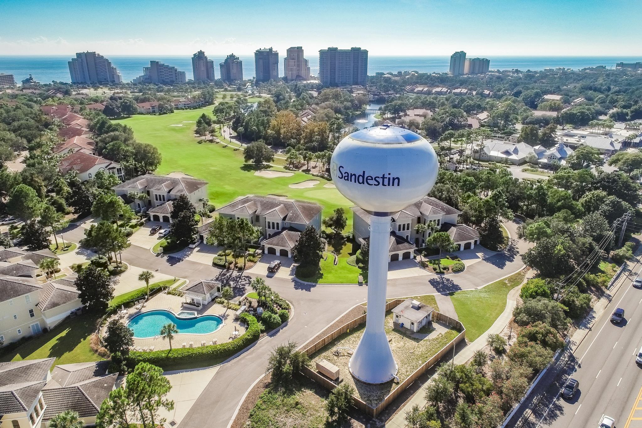 PINE RIDGE VILLAS - Residential