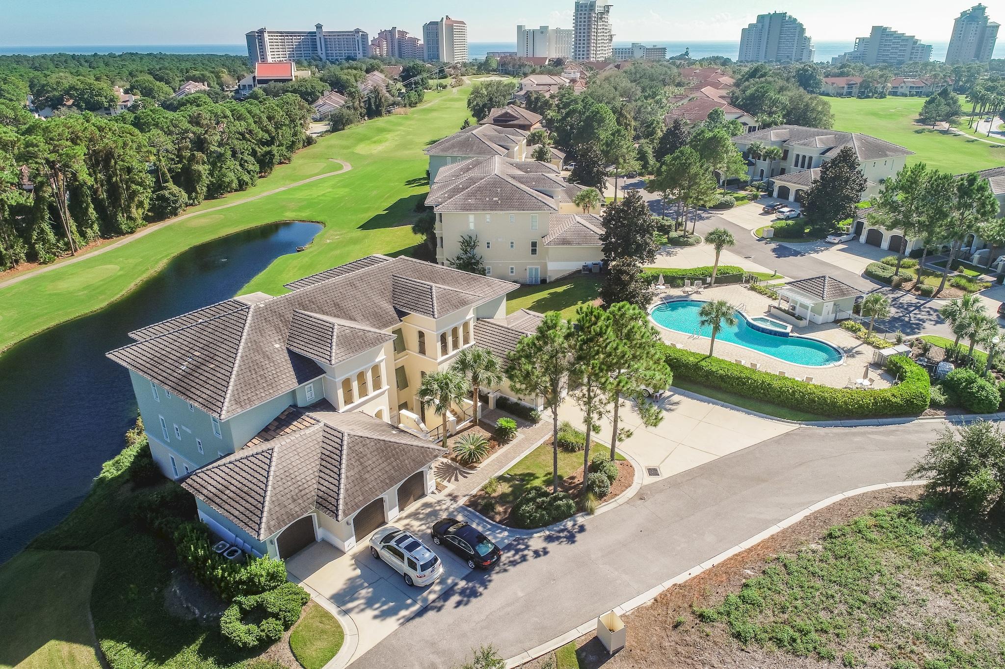 PINE RIDGE VILLAS - Residential