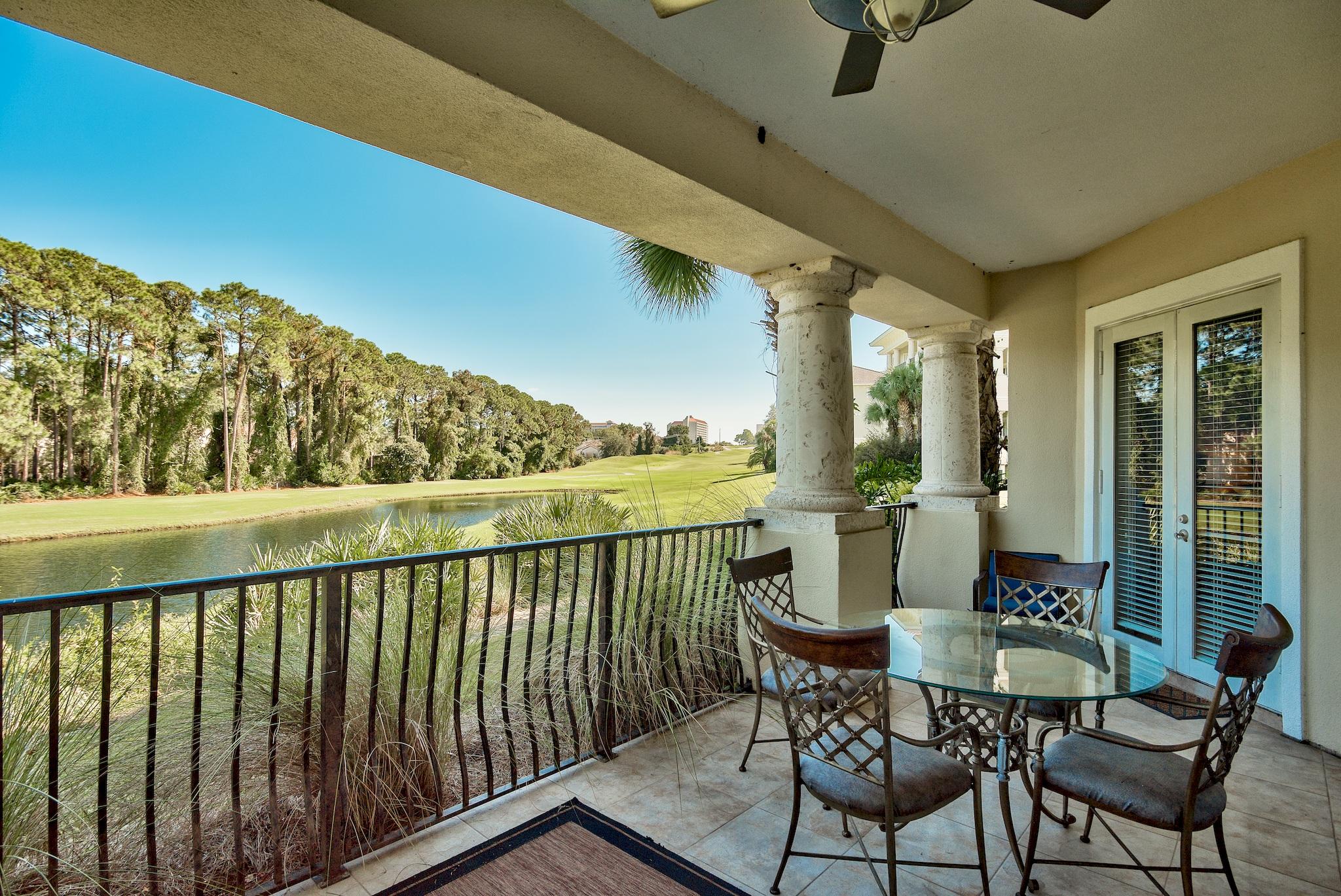 PINE RIDGE VILLAS - Residential