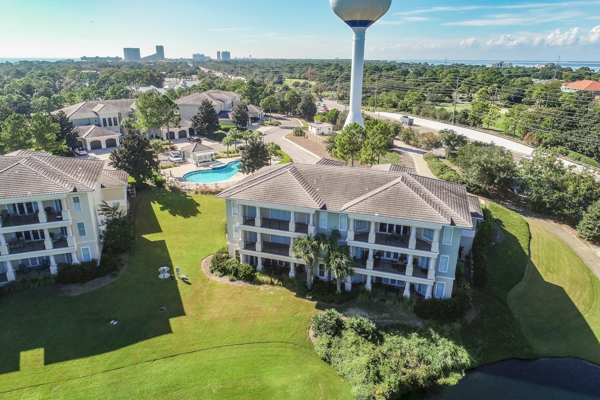 PINE RIDGE VILLAS - Residential