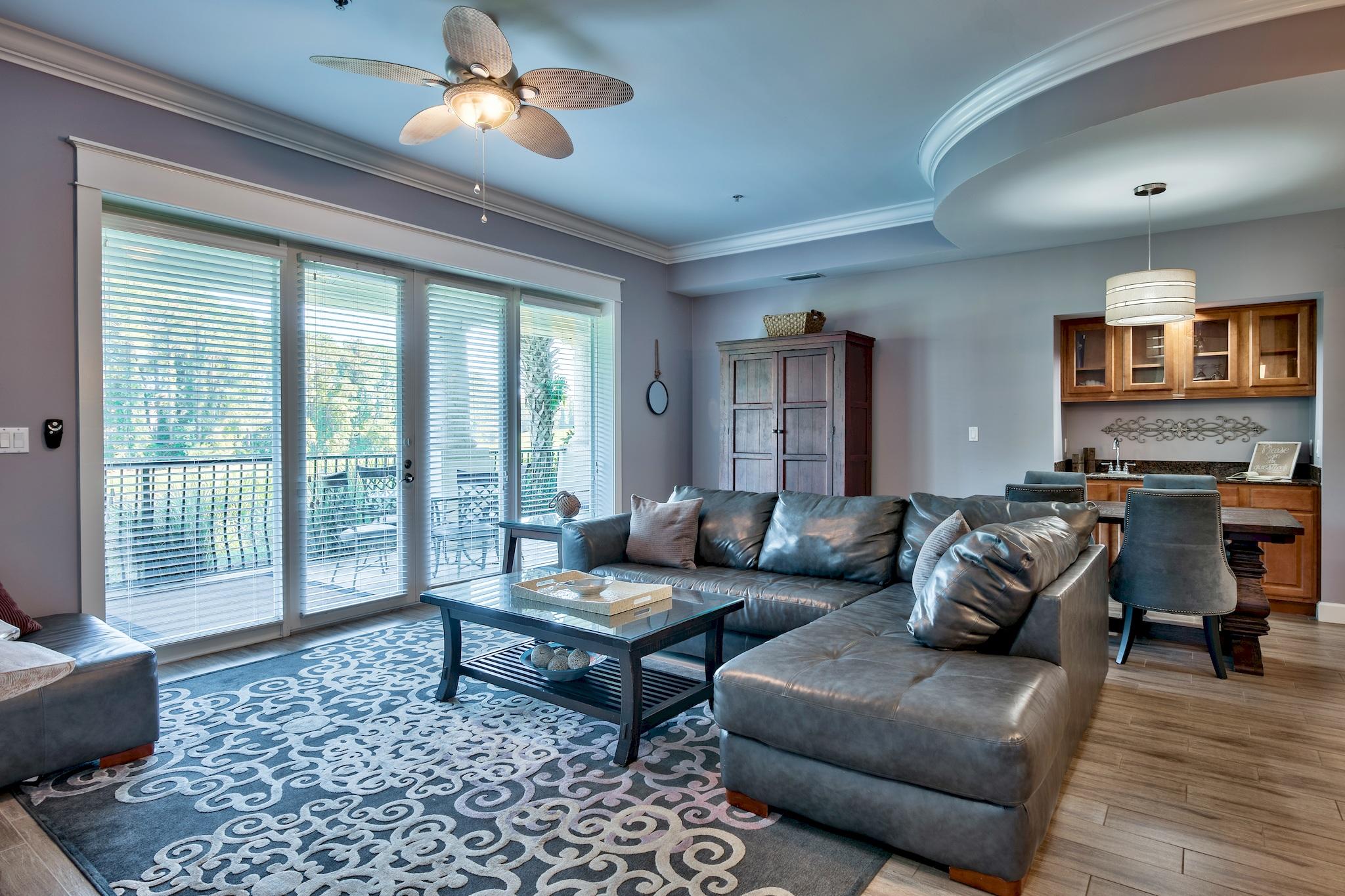 PINE RIDGE VILLAS - Residential