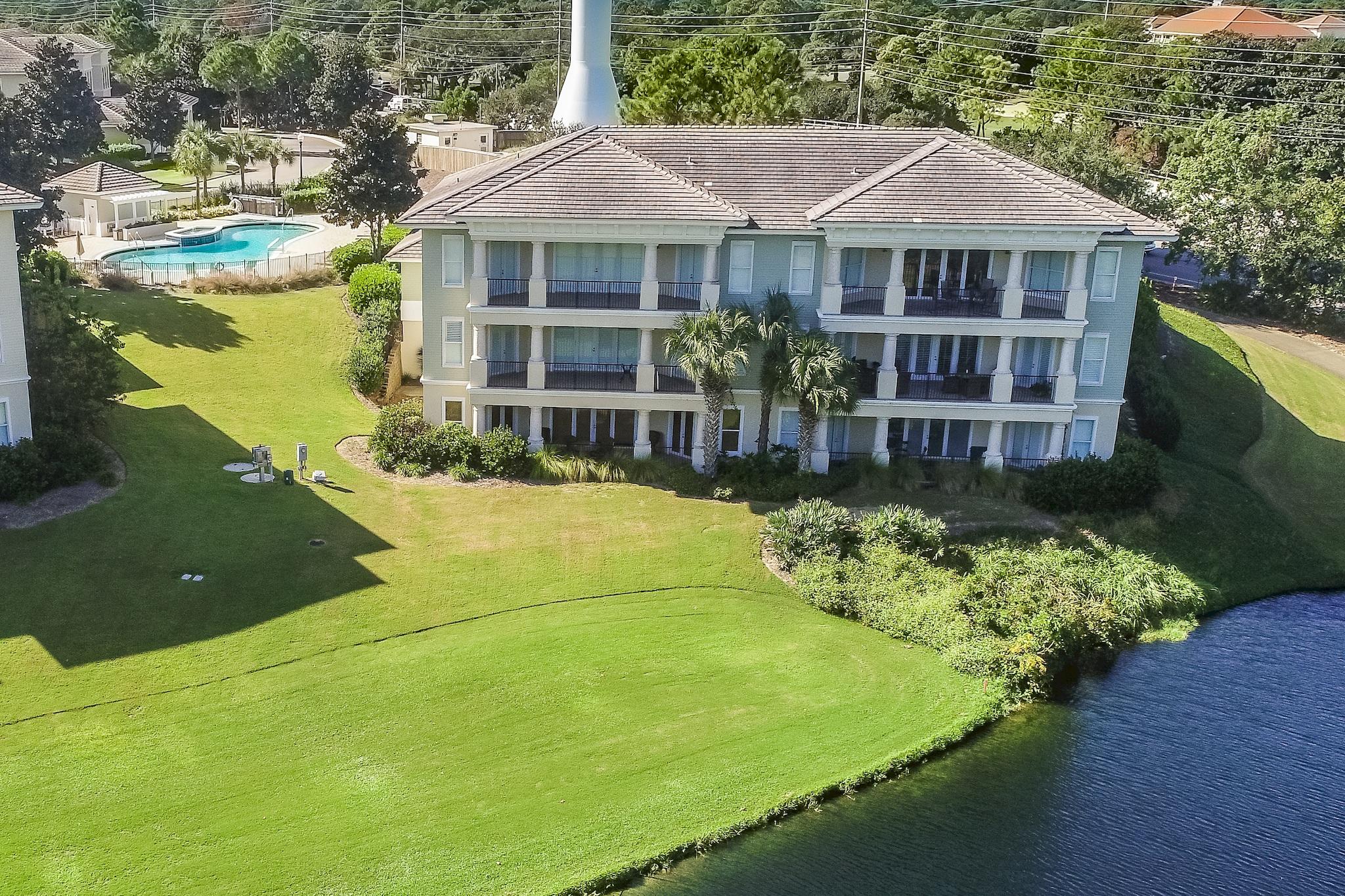 PINE RIDGE VILLAS - Residential