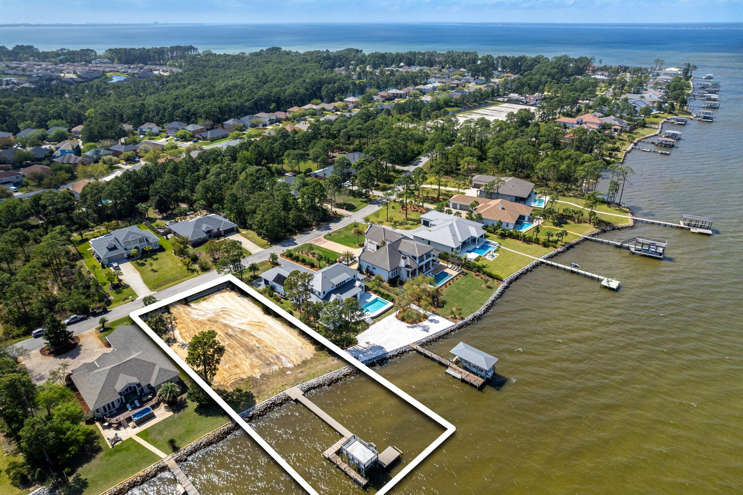 DRIFTWOOD ESTATES - Land