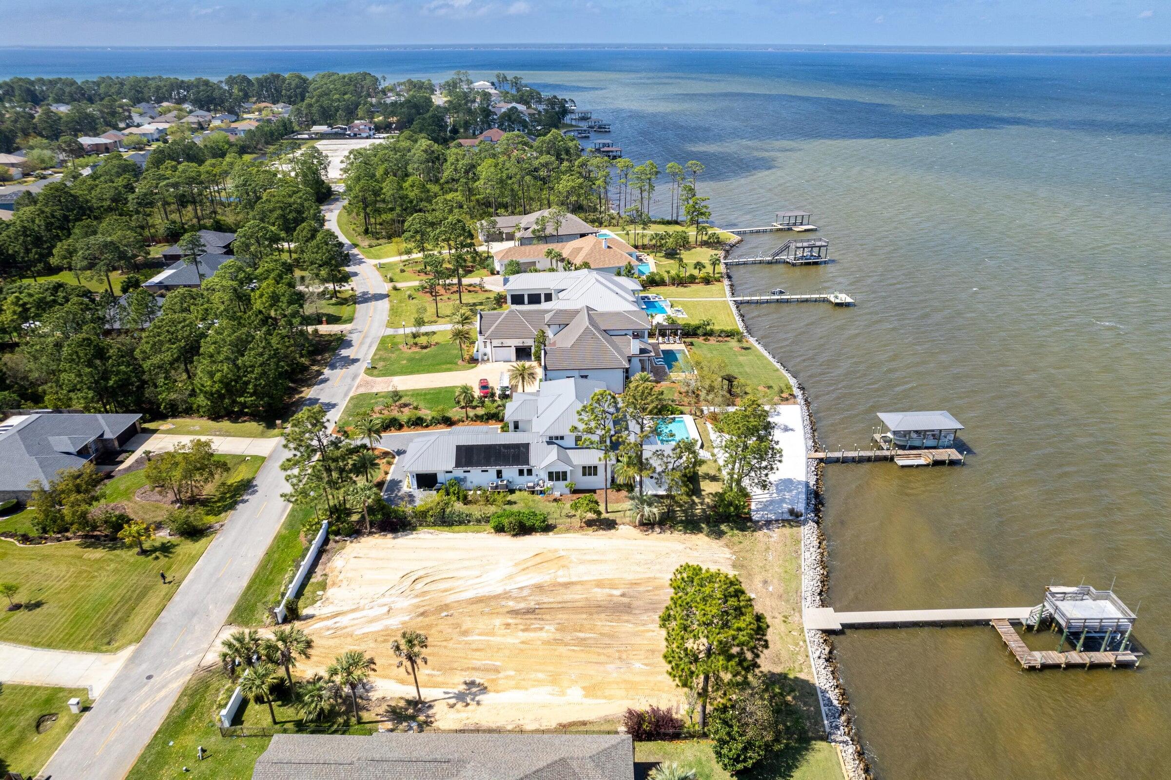 DRIFTWOOD ESTATES - Land