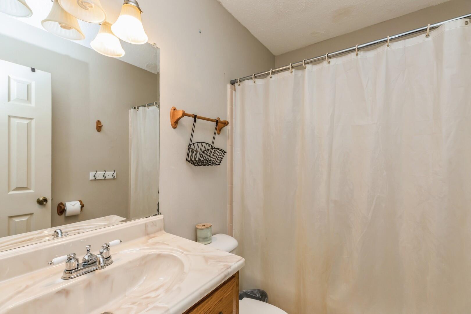 VAPLARAISO PINECREST 5 - Residential