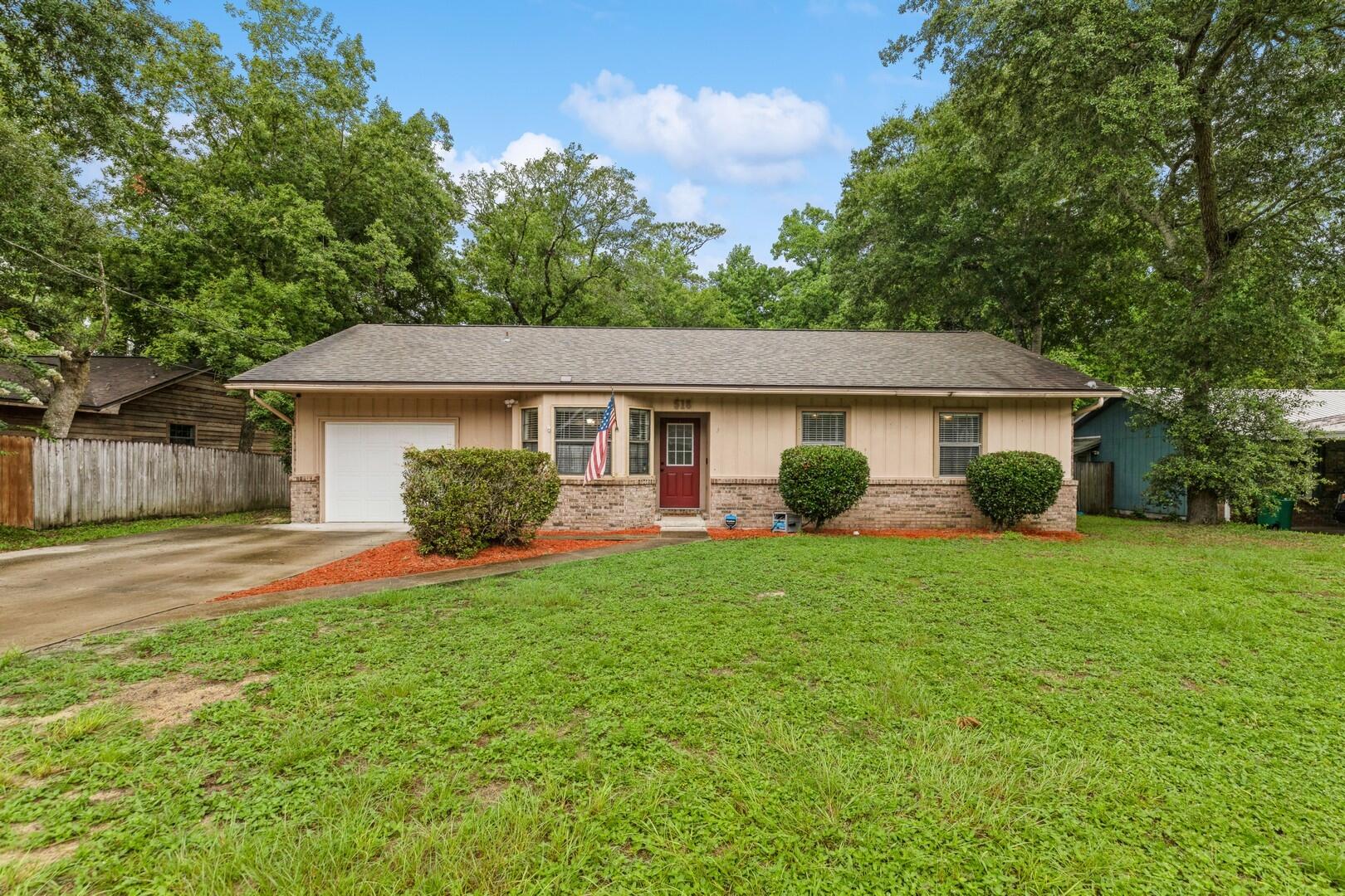 VAPLARAISO PINECREST 5 - Residential