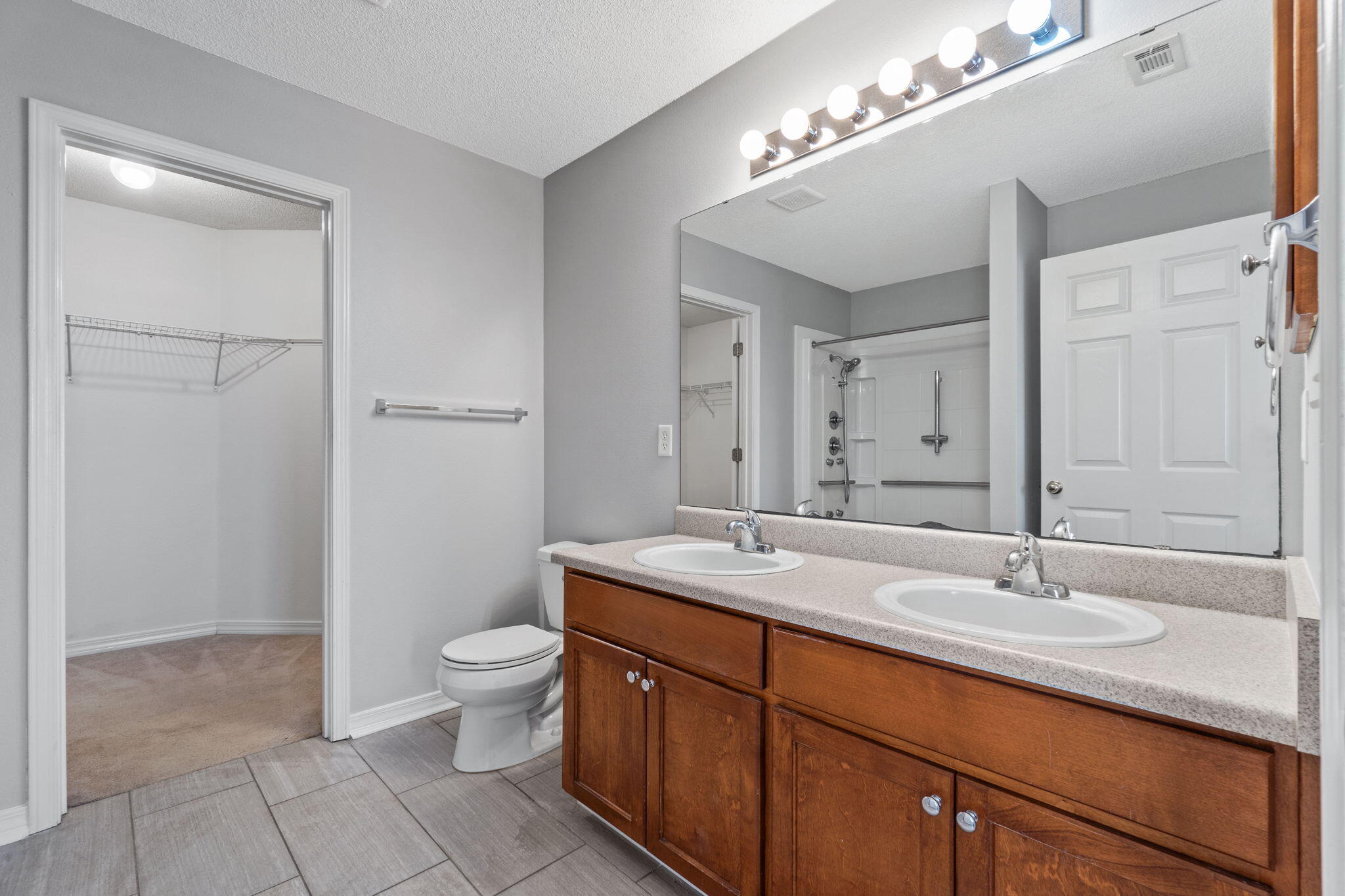 MARSH HARBOR - Residential Lease