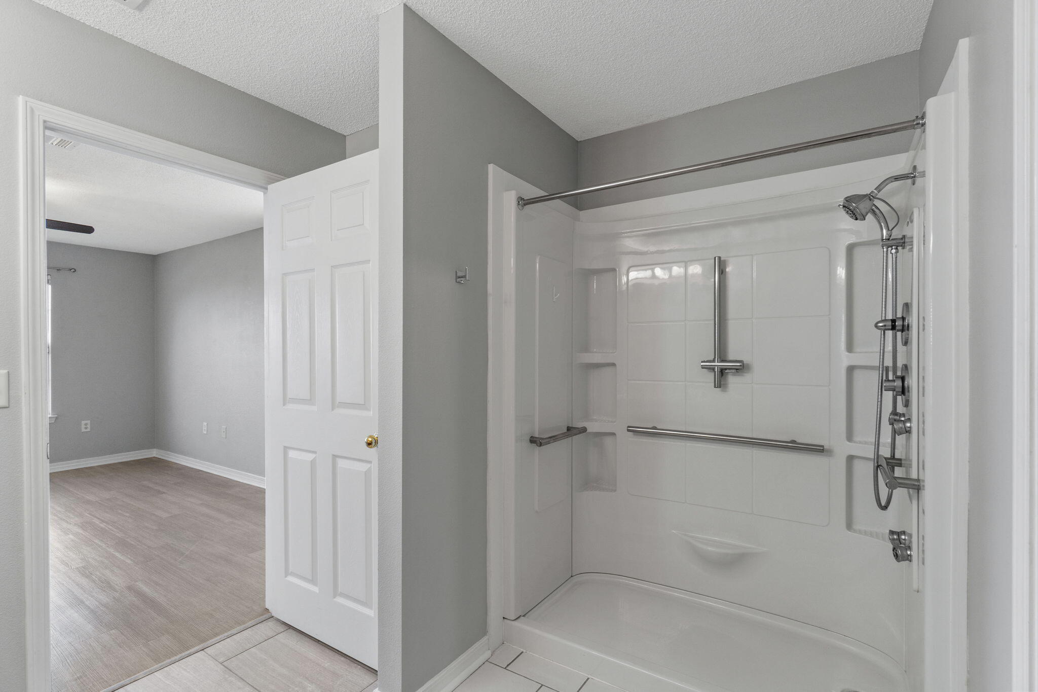 MARSH HARBOR - Residential Lease