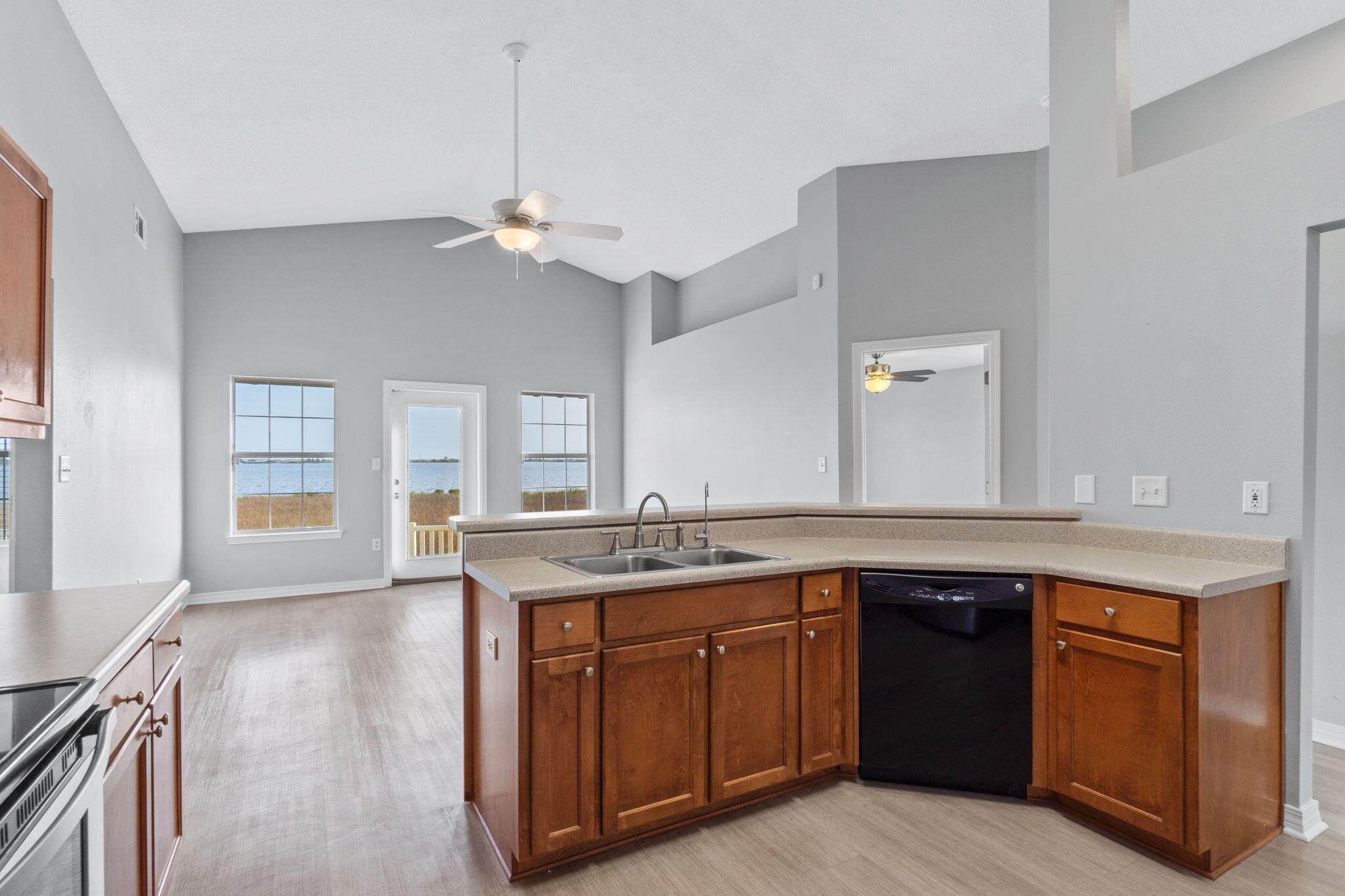 MARSH HARBOR - Residential Lease