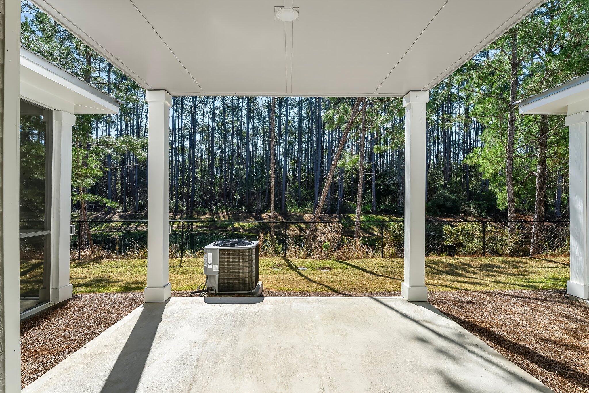 VERANDAS OF FREEPORT, THE - Residential Lease