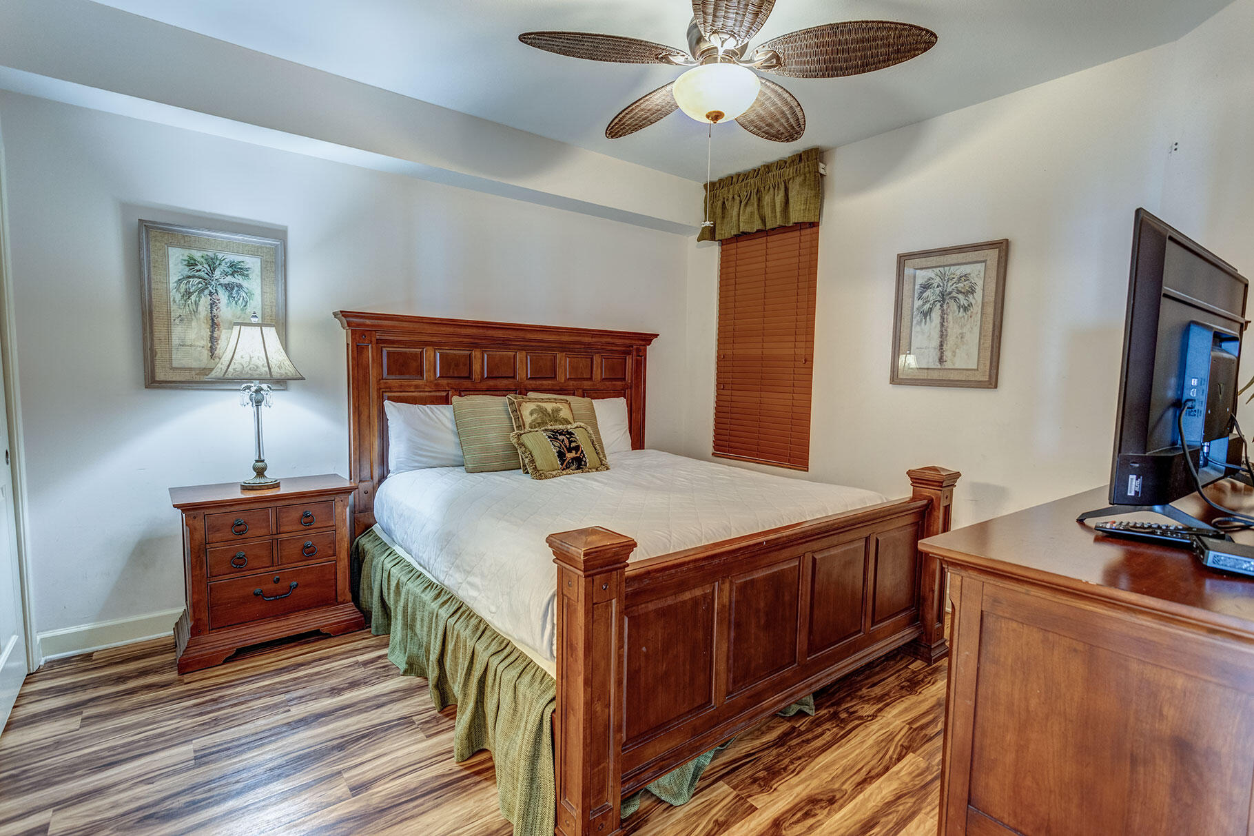 GRANDVIEW EAST - Residential