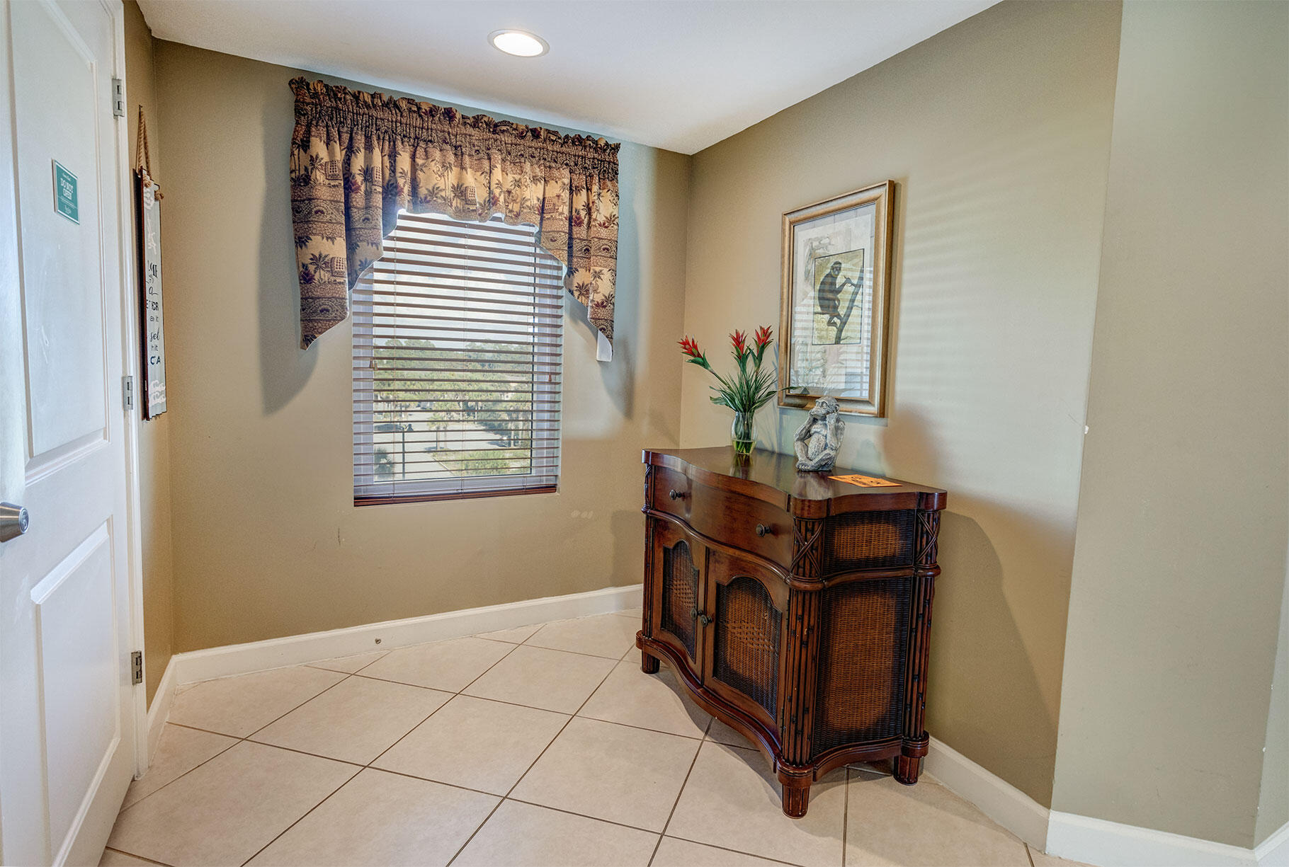 GRANDVIEW EAST - Residential