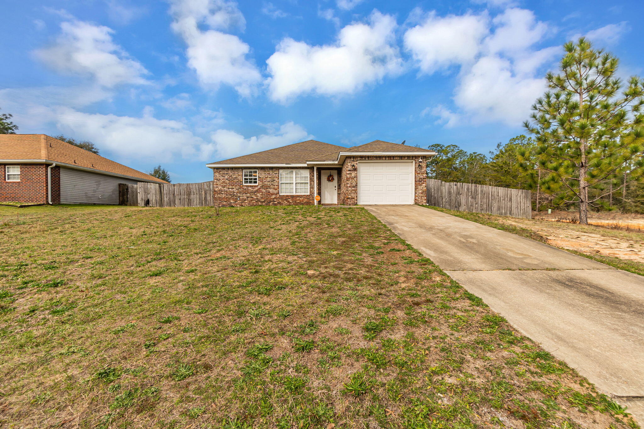 TRIPLE LAKES ESTATES - Residential