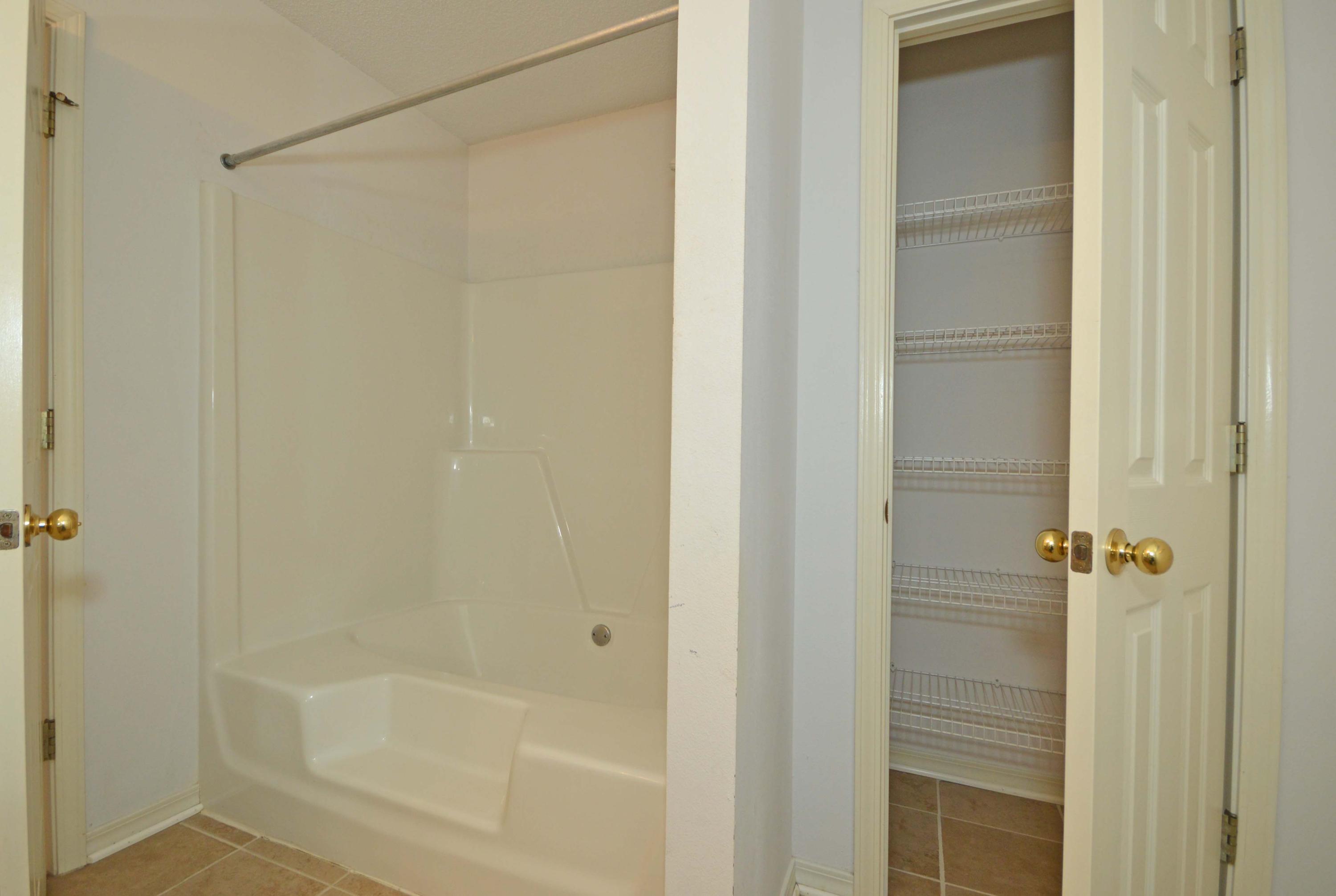 WATERFORD ESTATES S/D - Residential