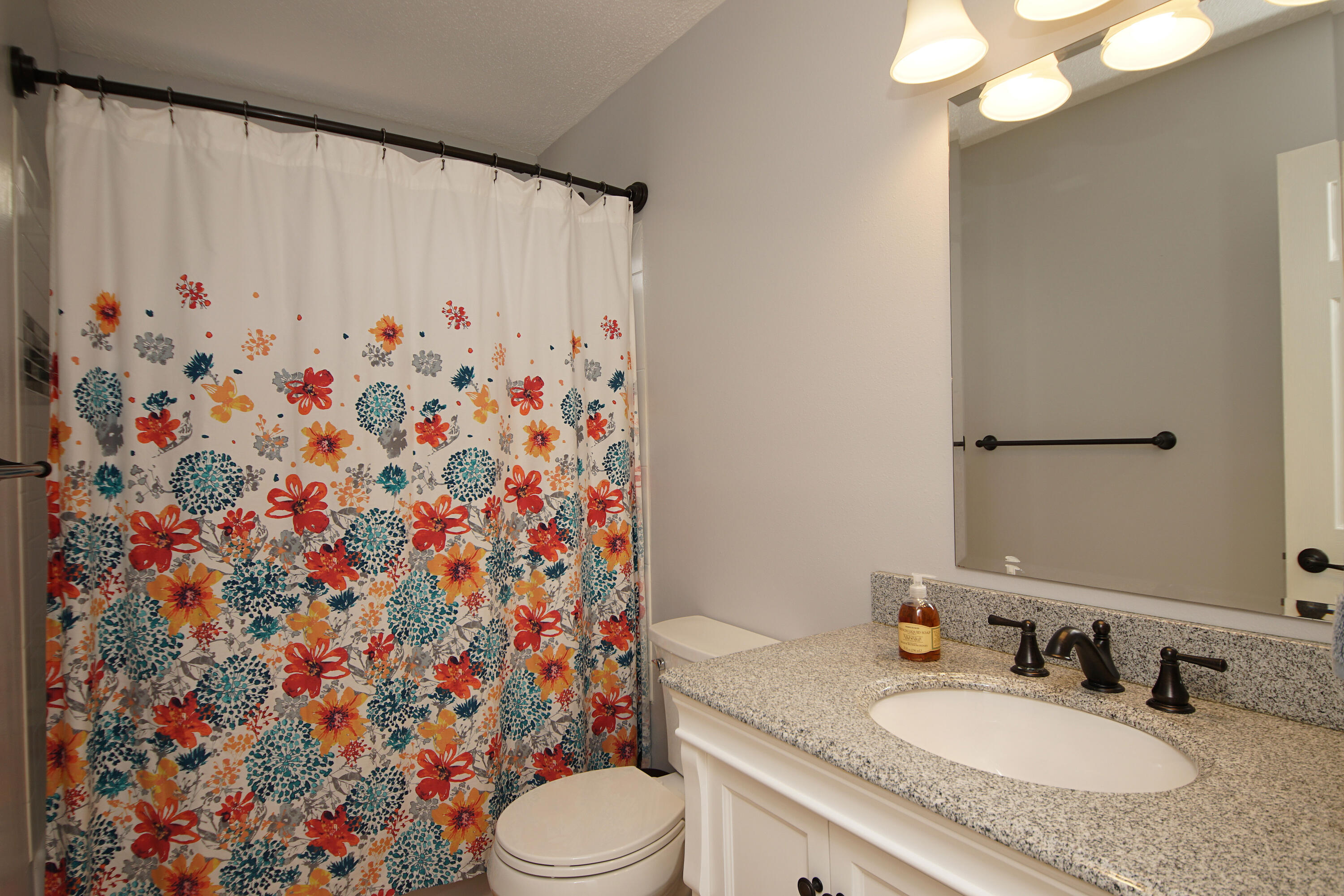 TIMBERLAKE ESTATES 1ST ADDN - Residential