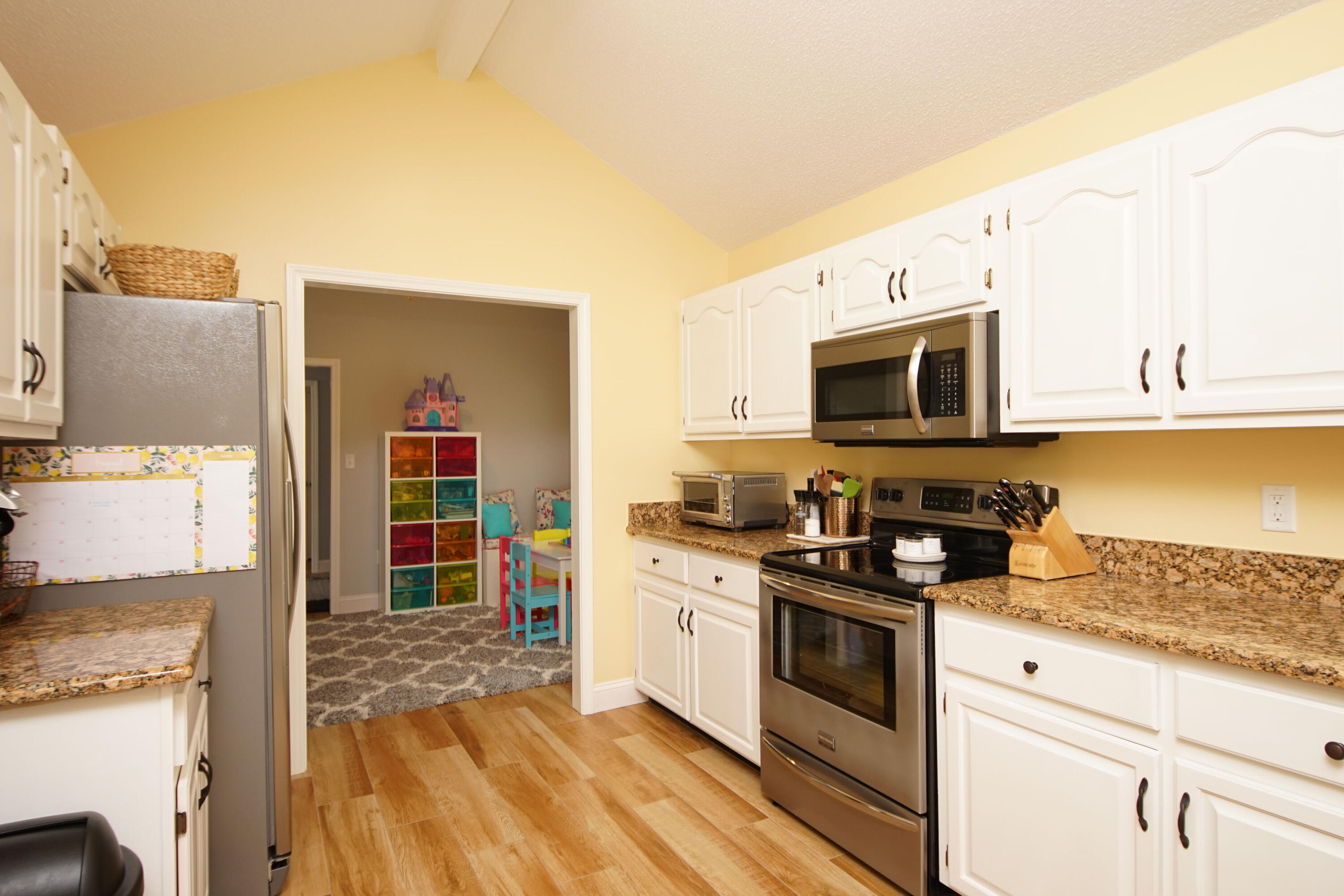 TIMBERLAKE ESTATES 1ST ADDN - Residential