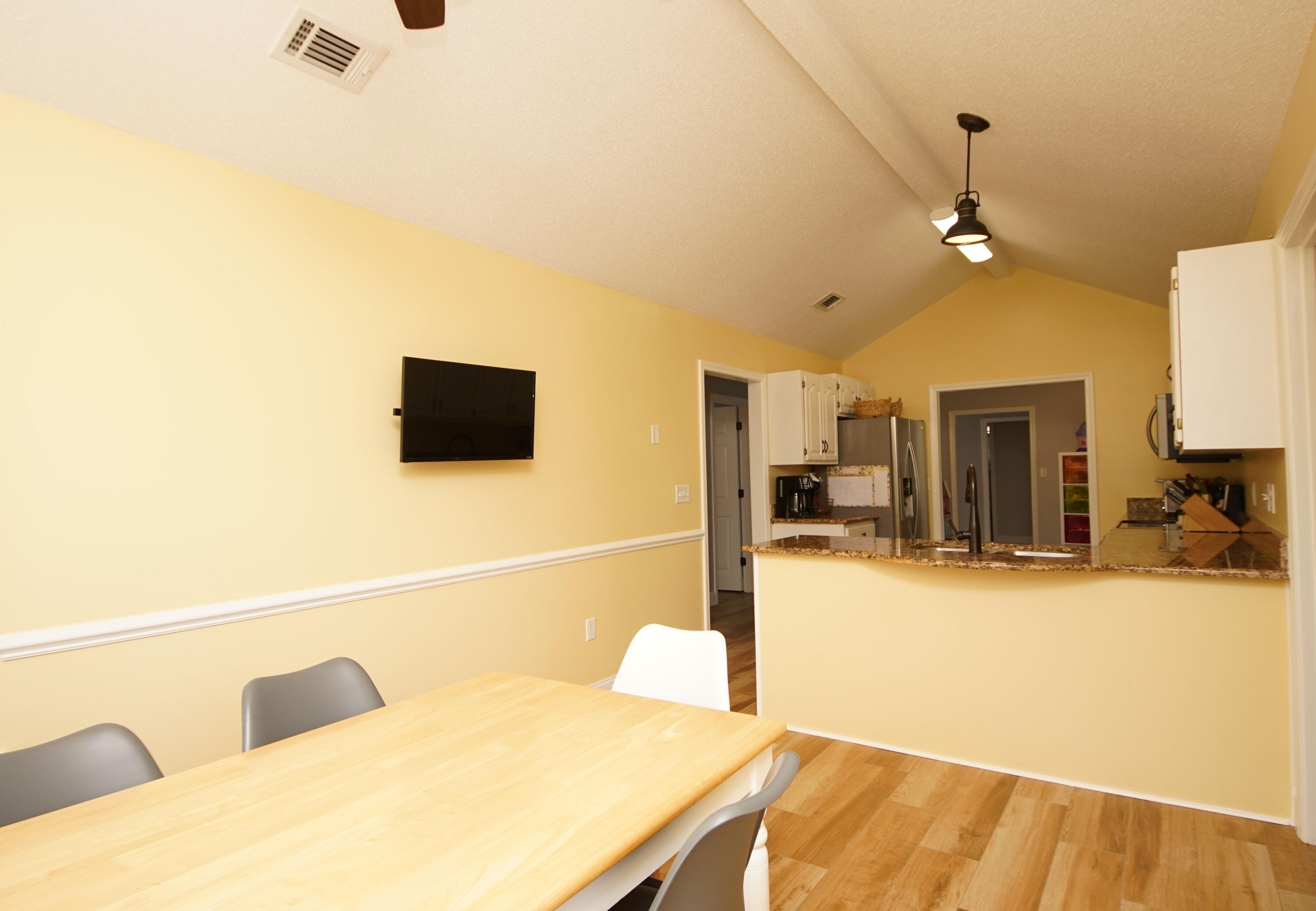 TIMBERLAKE ESTATES 1ST ADDN - Residential