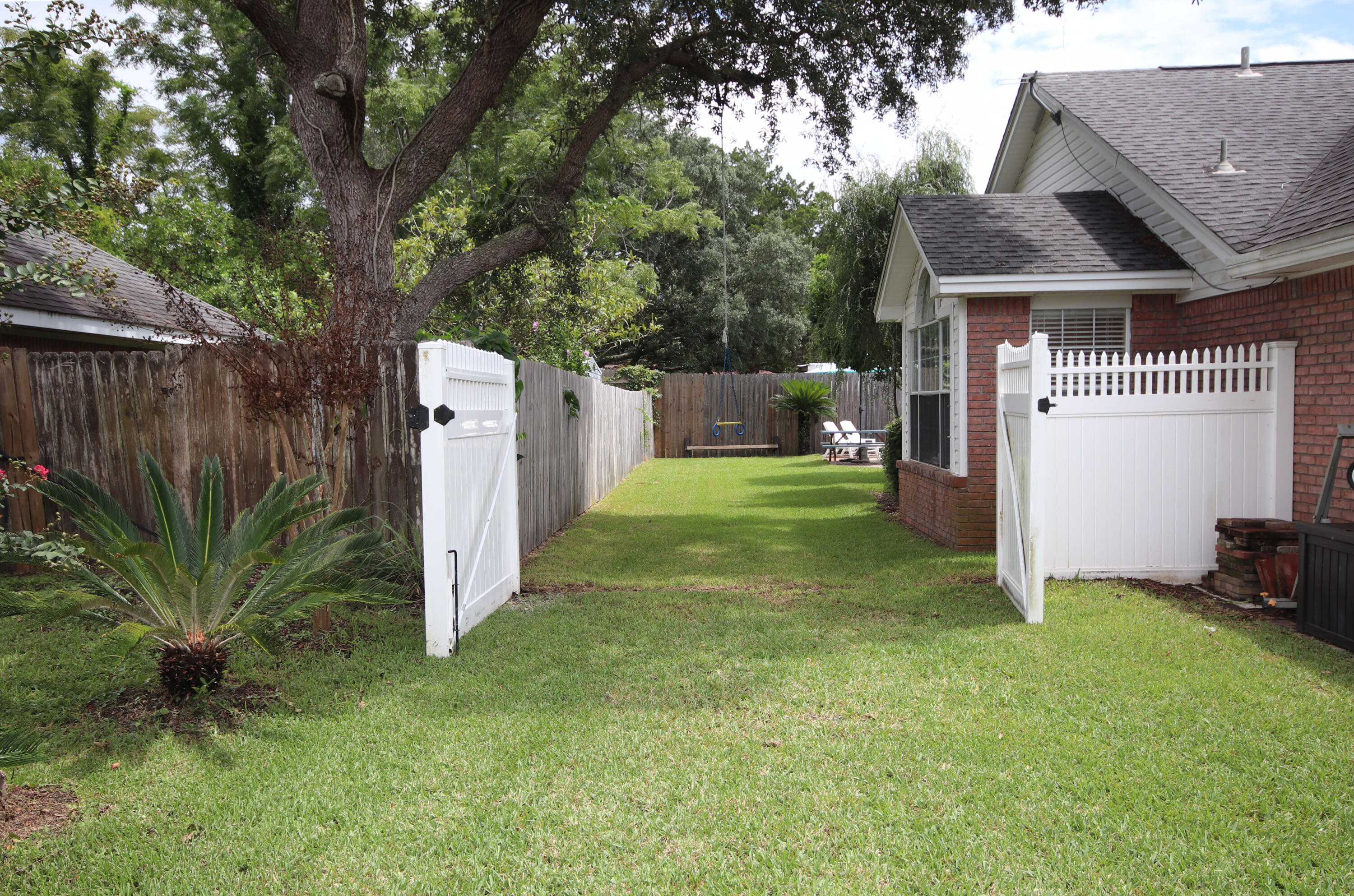 TIMBERLAKE ESTATES 1ST ADDN - Residential