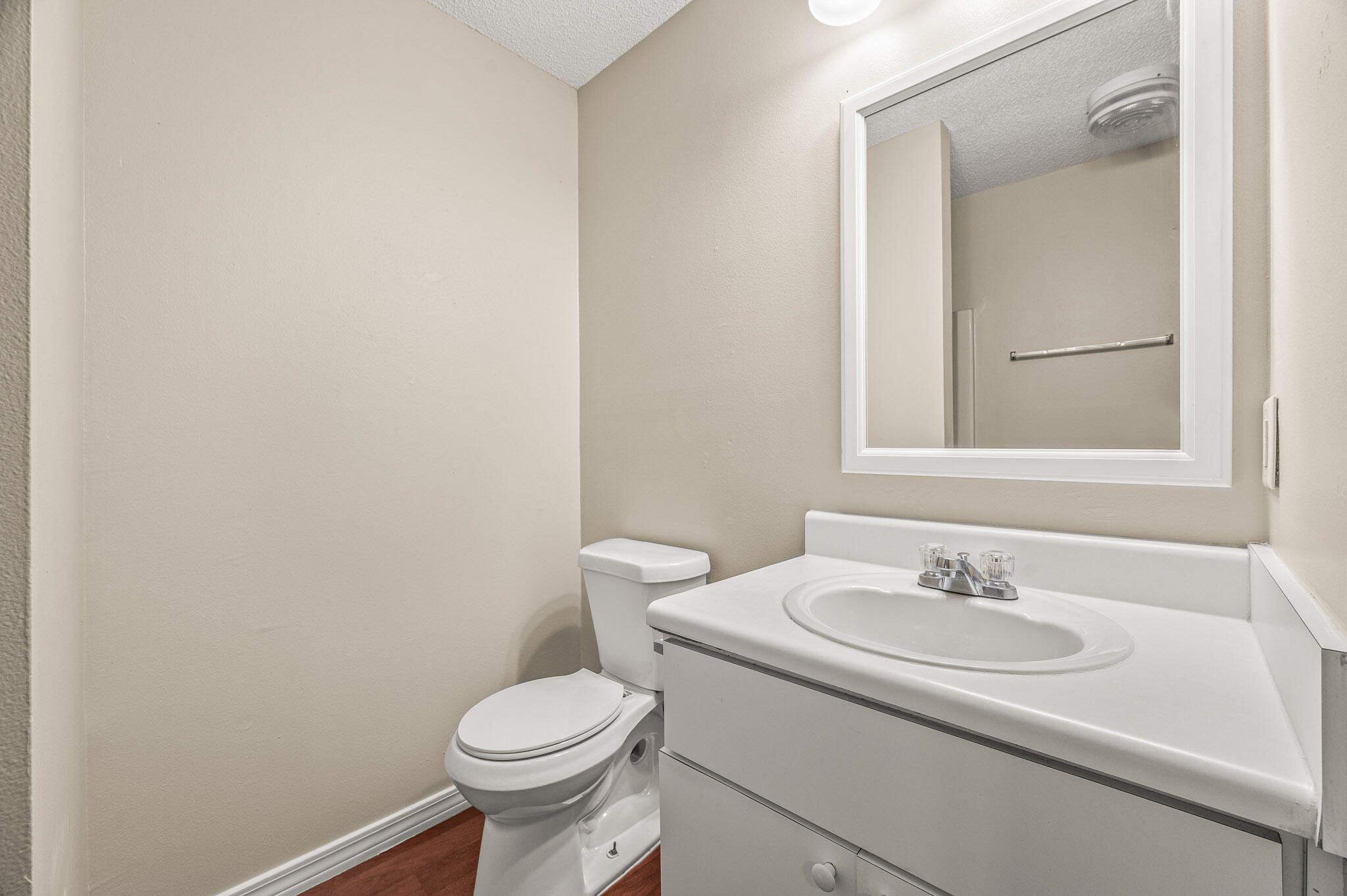 LIVE OAK - Residential
