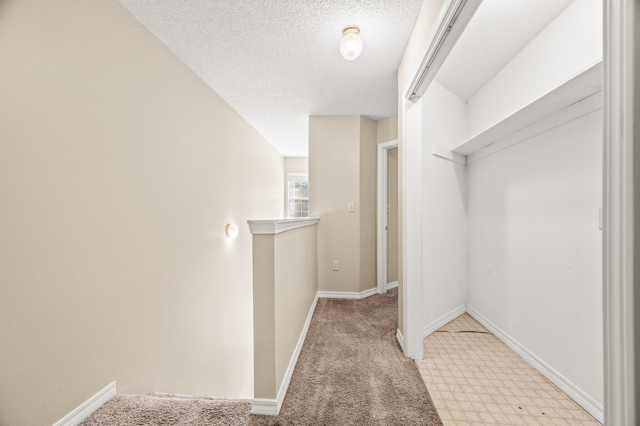 LIVE OAK - Residential