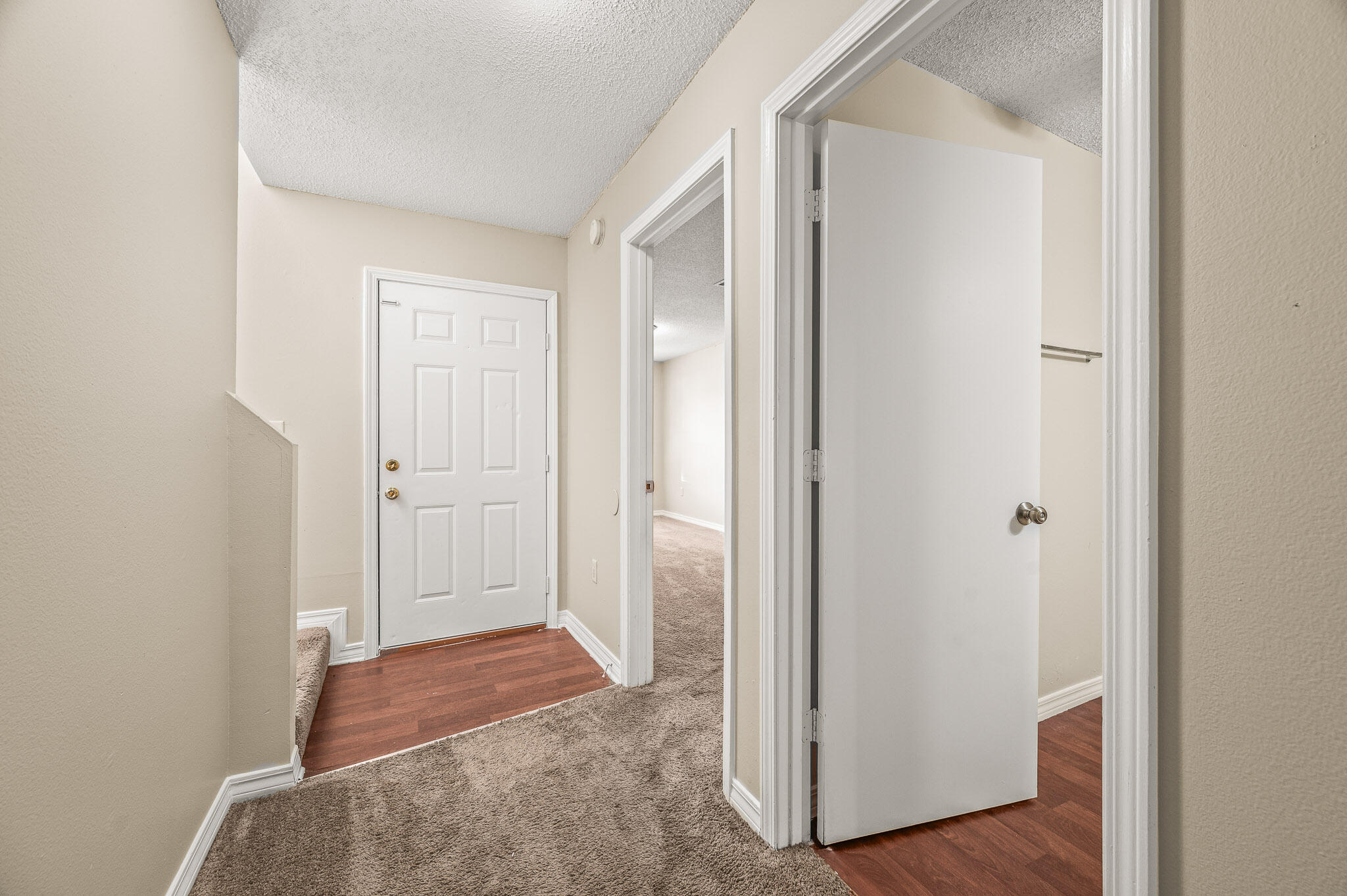 LIVE OAK - Residential