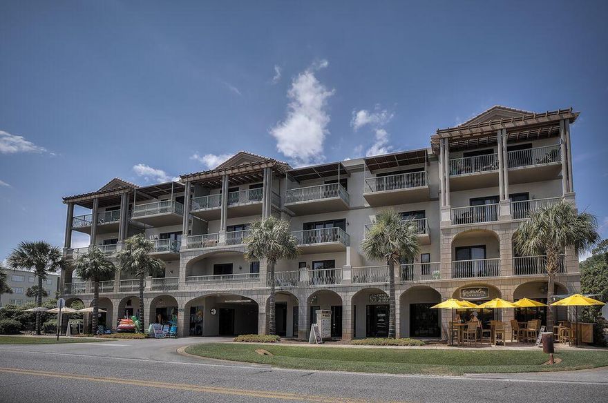 Beautiful two-story condo has gulf views from two balconies! Located directly across the street from Ed Walline Park, Abacos is a beautiful 13 unit development next door to the amenities of Gulf Place.