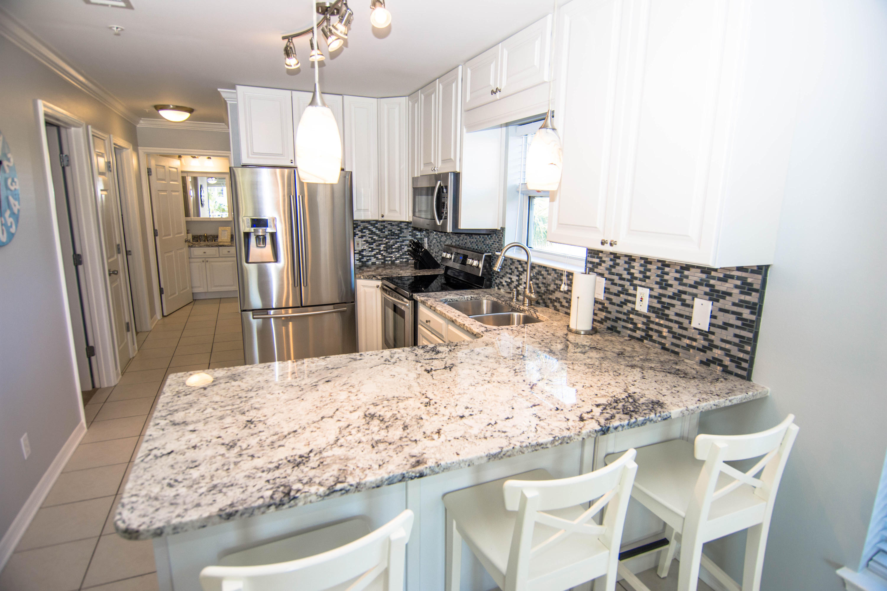 ROLLIN TIDE VILLAS - Residential