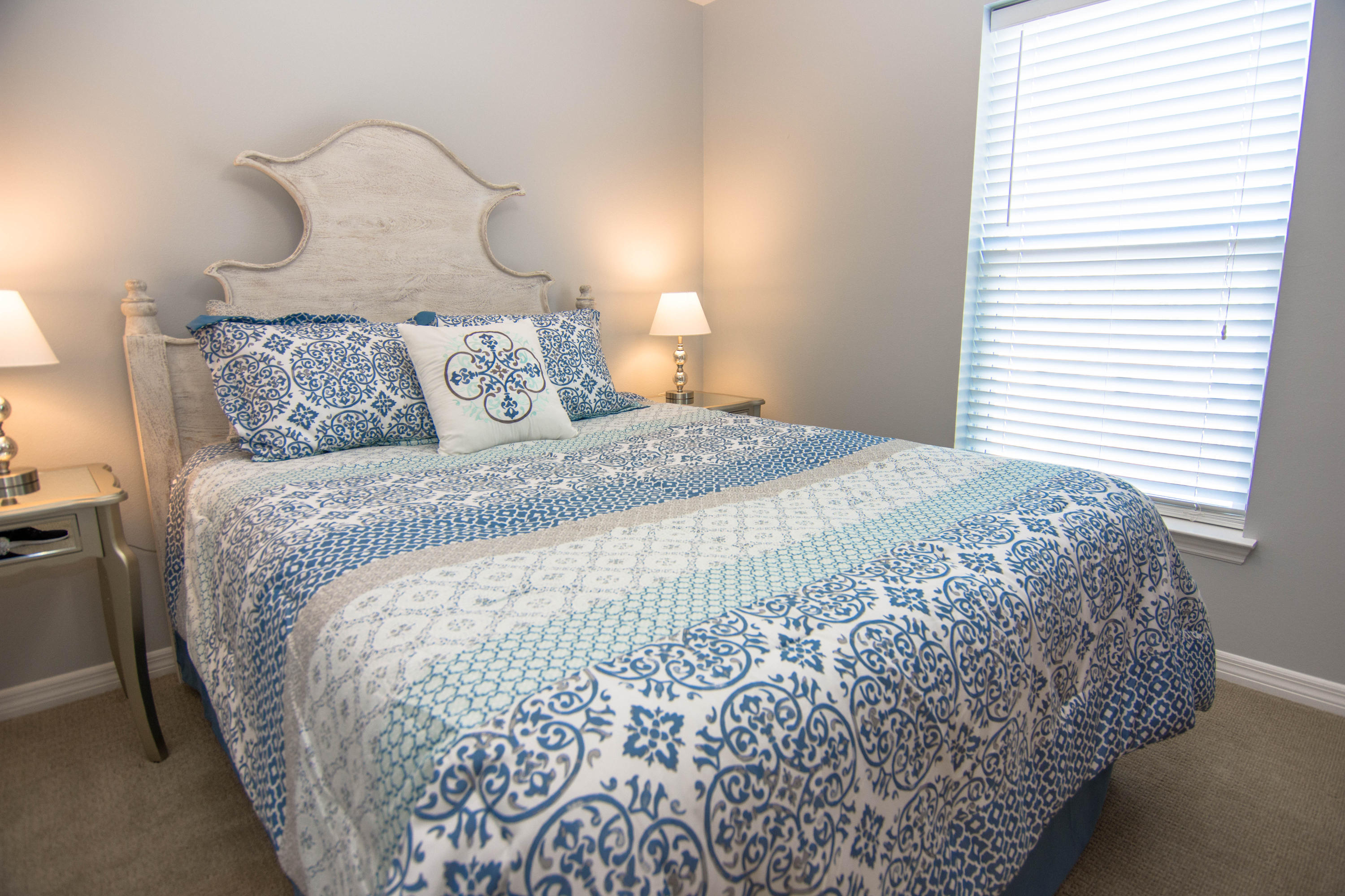 ROLLIN TIDE VILLAS - Residential