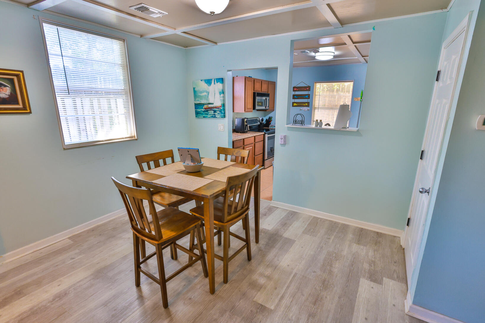 COLONIAL HEIGHTS - Residential Lease