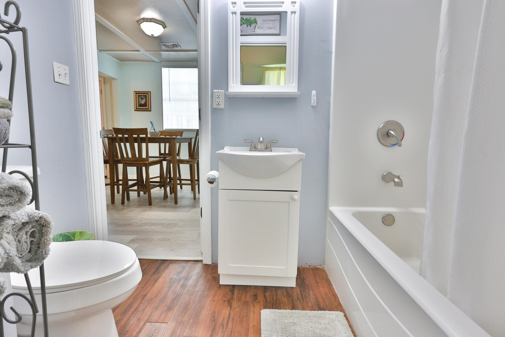 COLONIAL HEIGHTS - Residential Lease