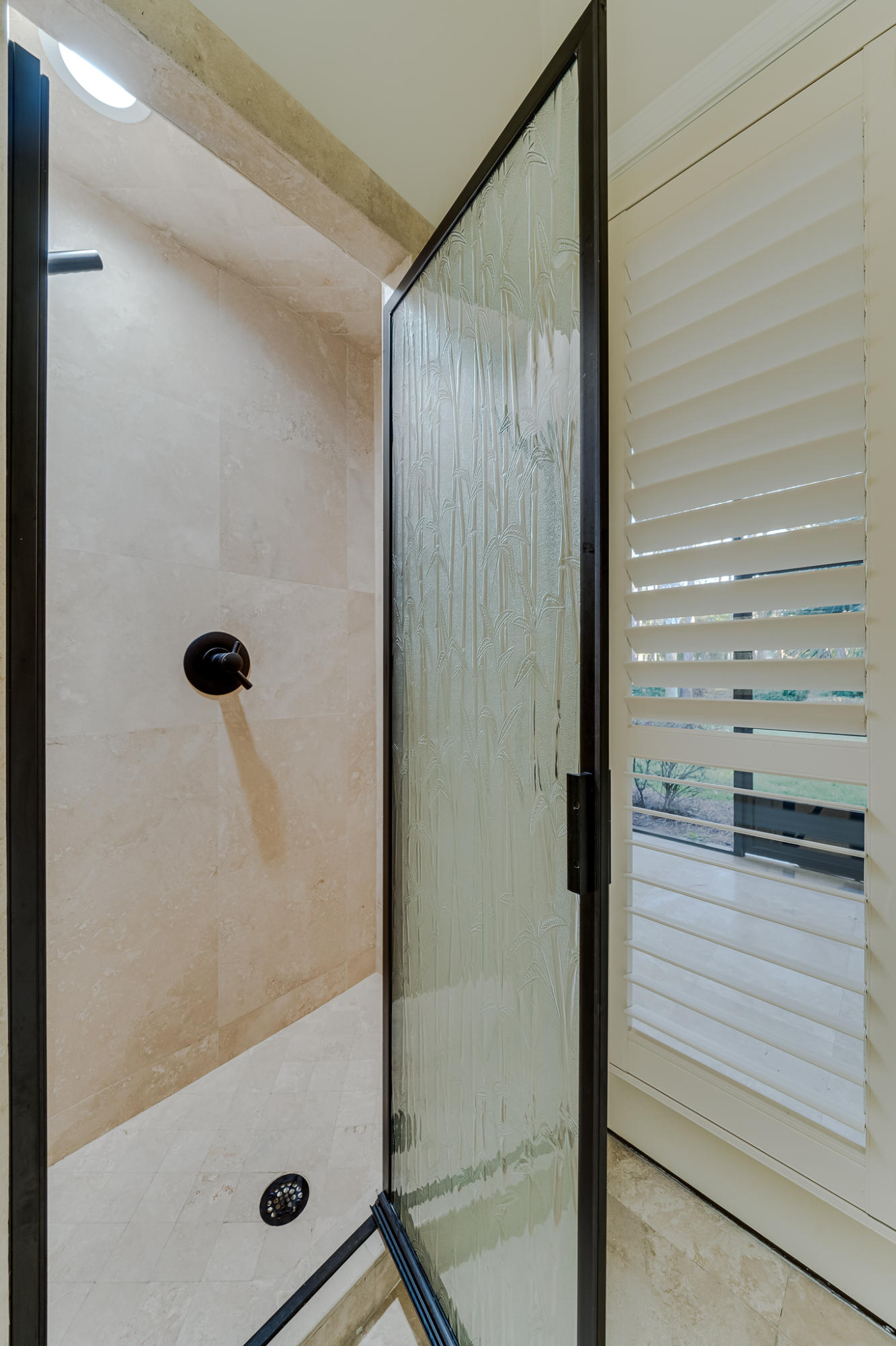 BURNT PINE - Residential