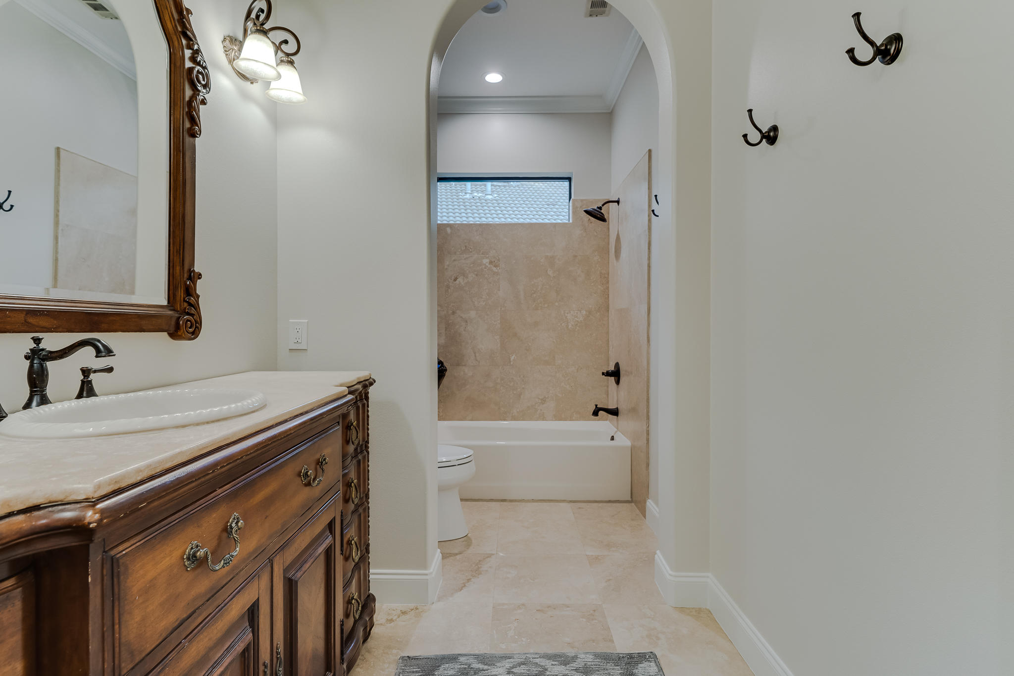 BURNT PINE - Residential