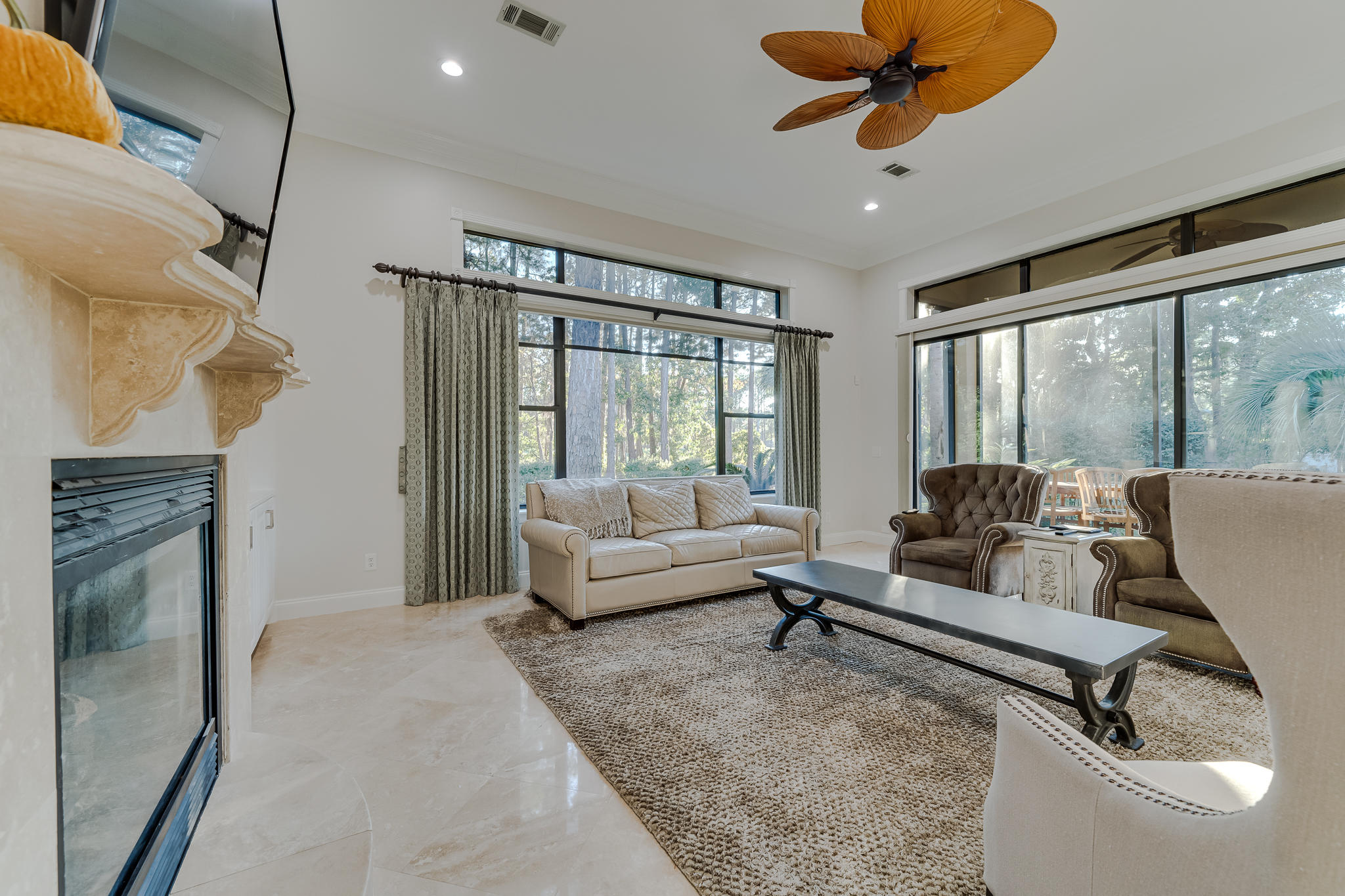 BURNT PINE - Residential