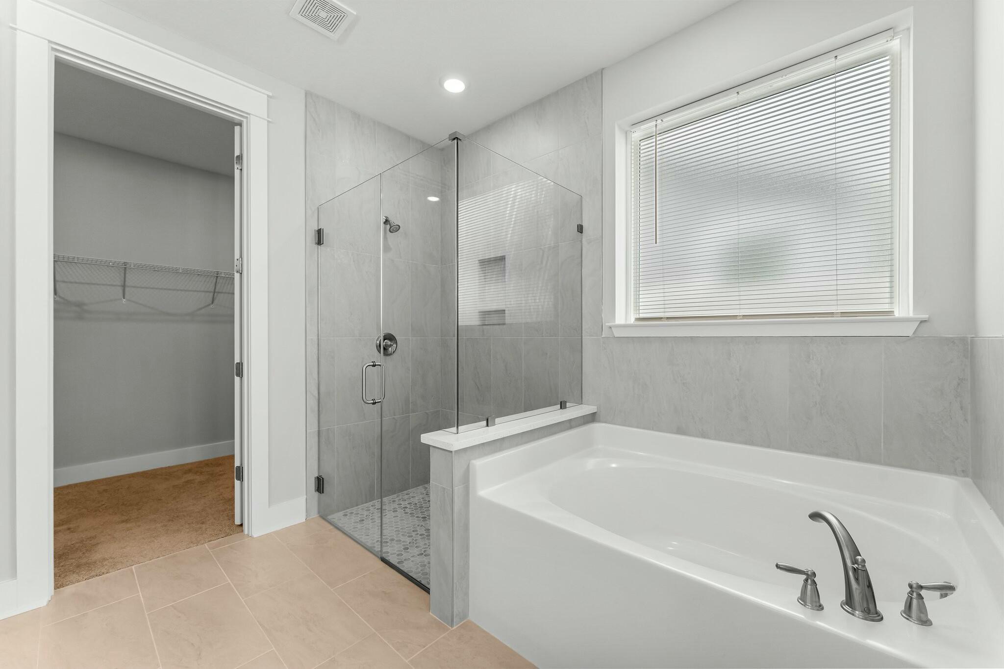 Breakfast Point East - Residential