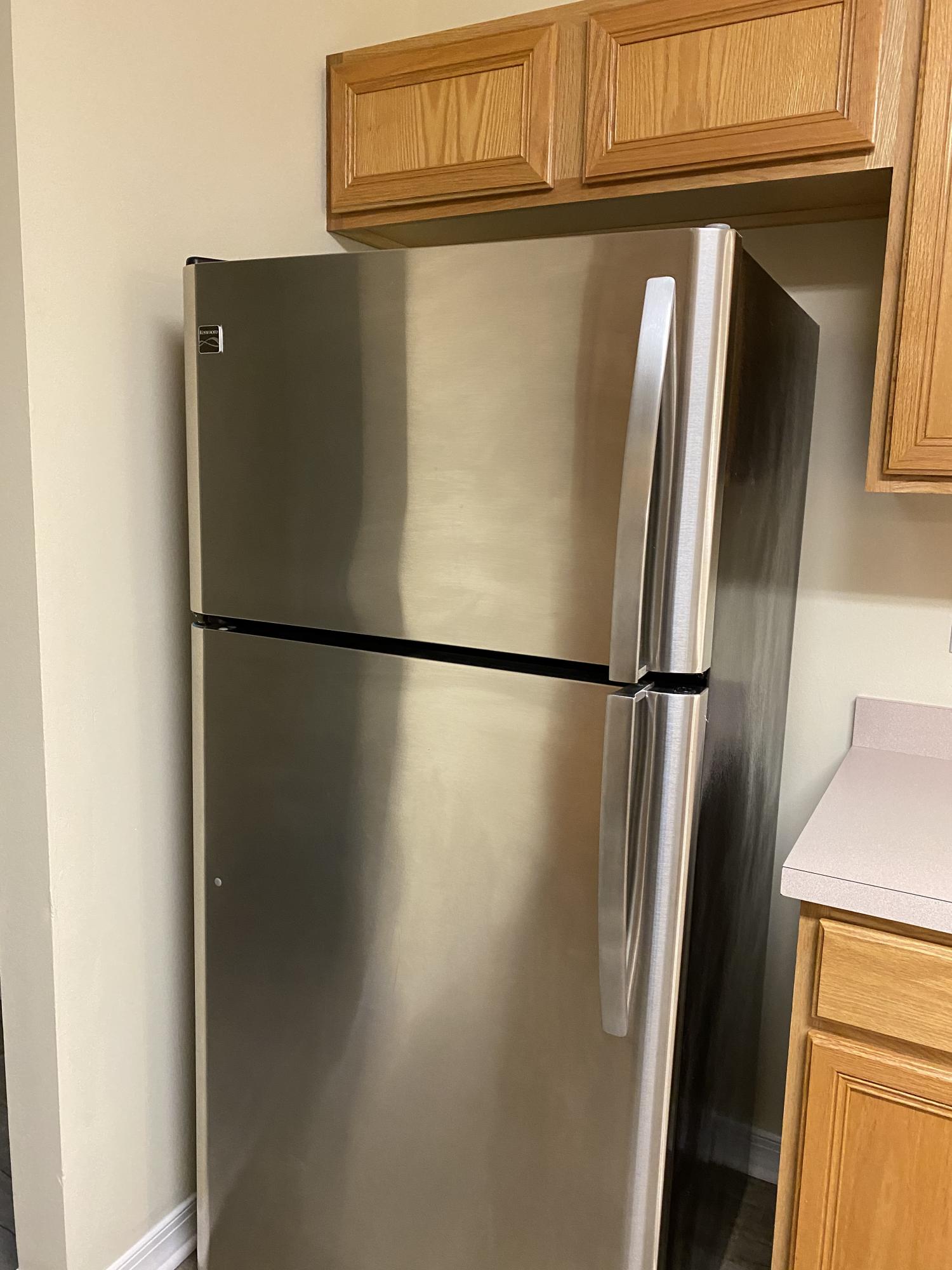 CREEKSIDE - Residential Lease