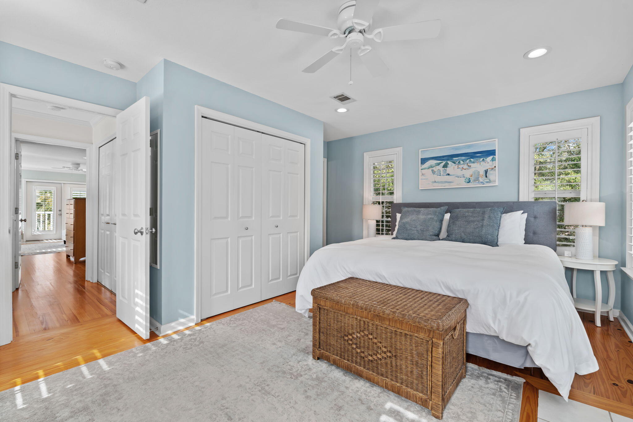 SUNRISE BEACH - Residential