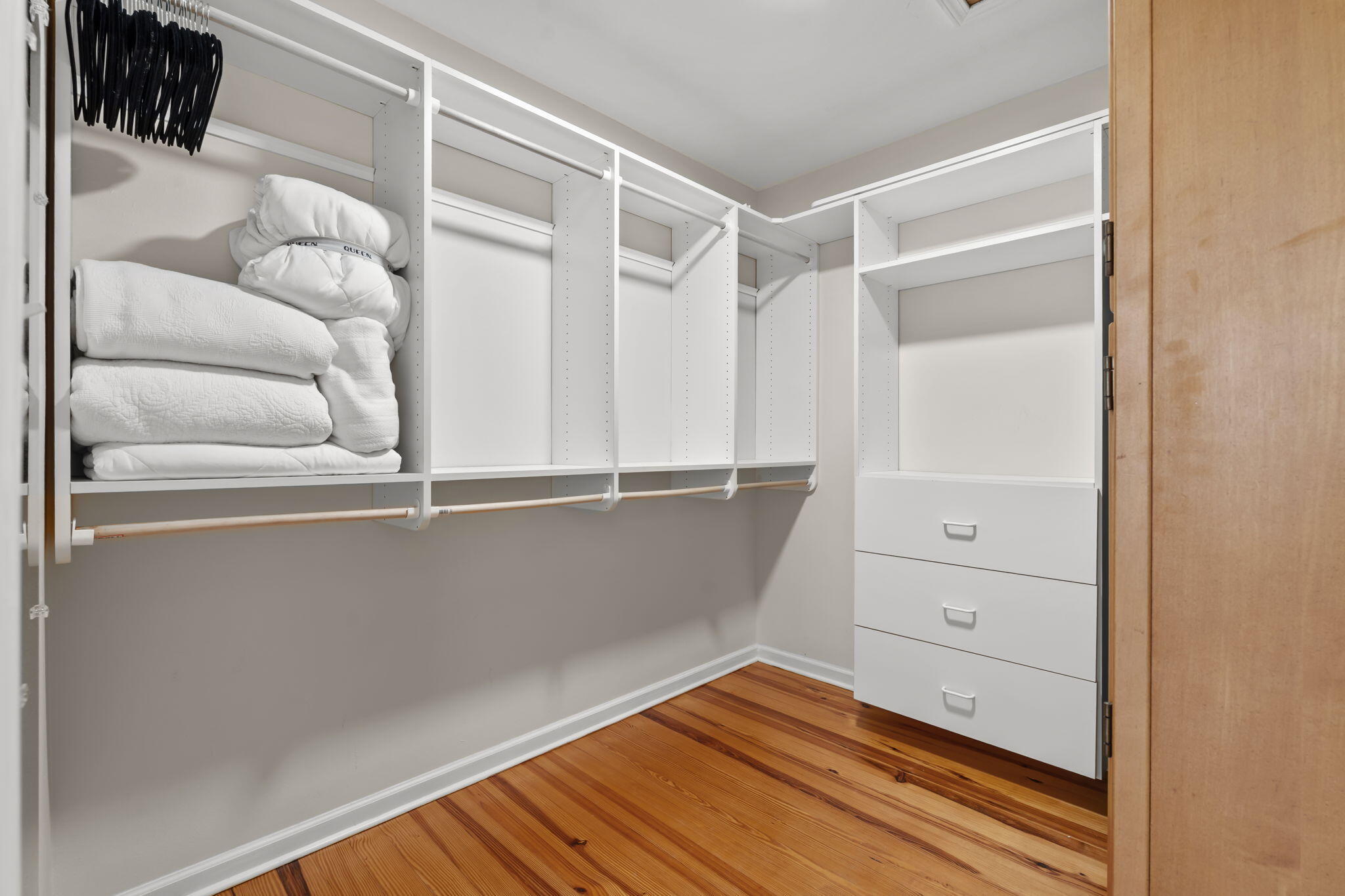 SUNRISE BEACH - Residential