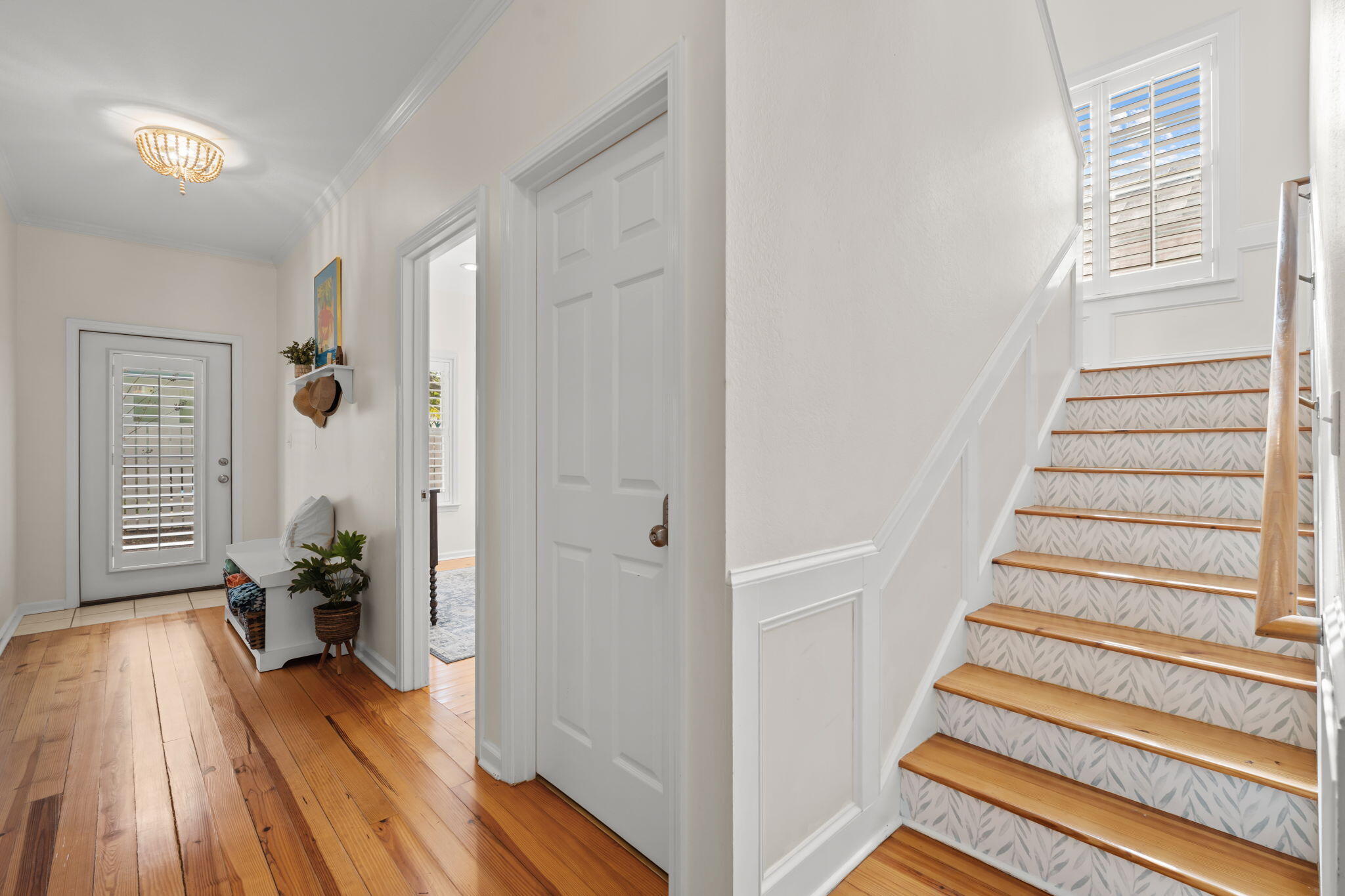 SUNRISE BEACH - Residential