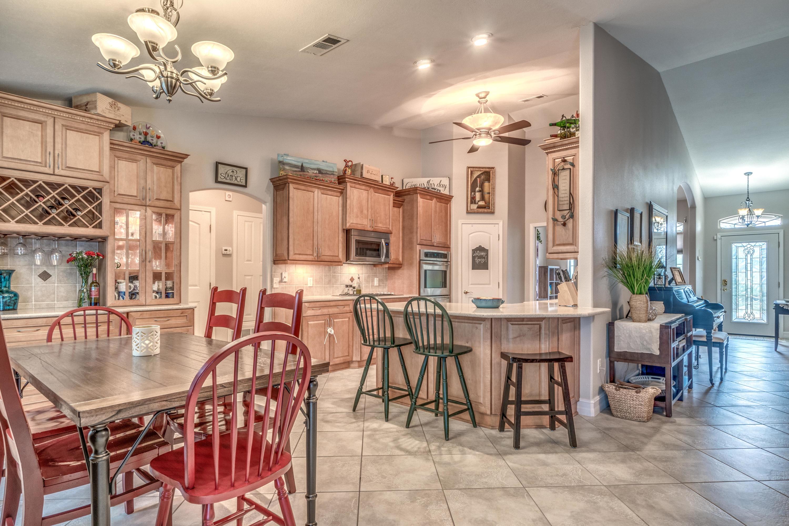 BISCAYNE POINTE - Residential