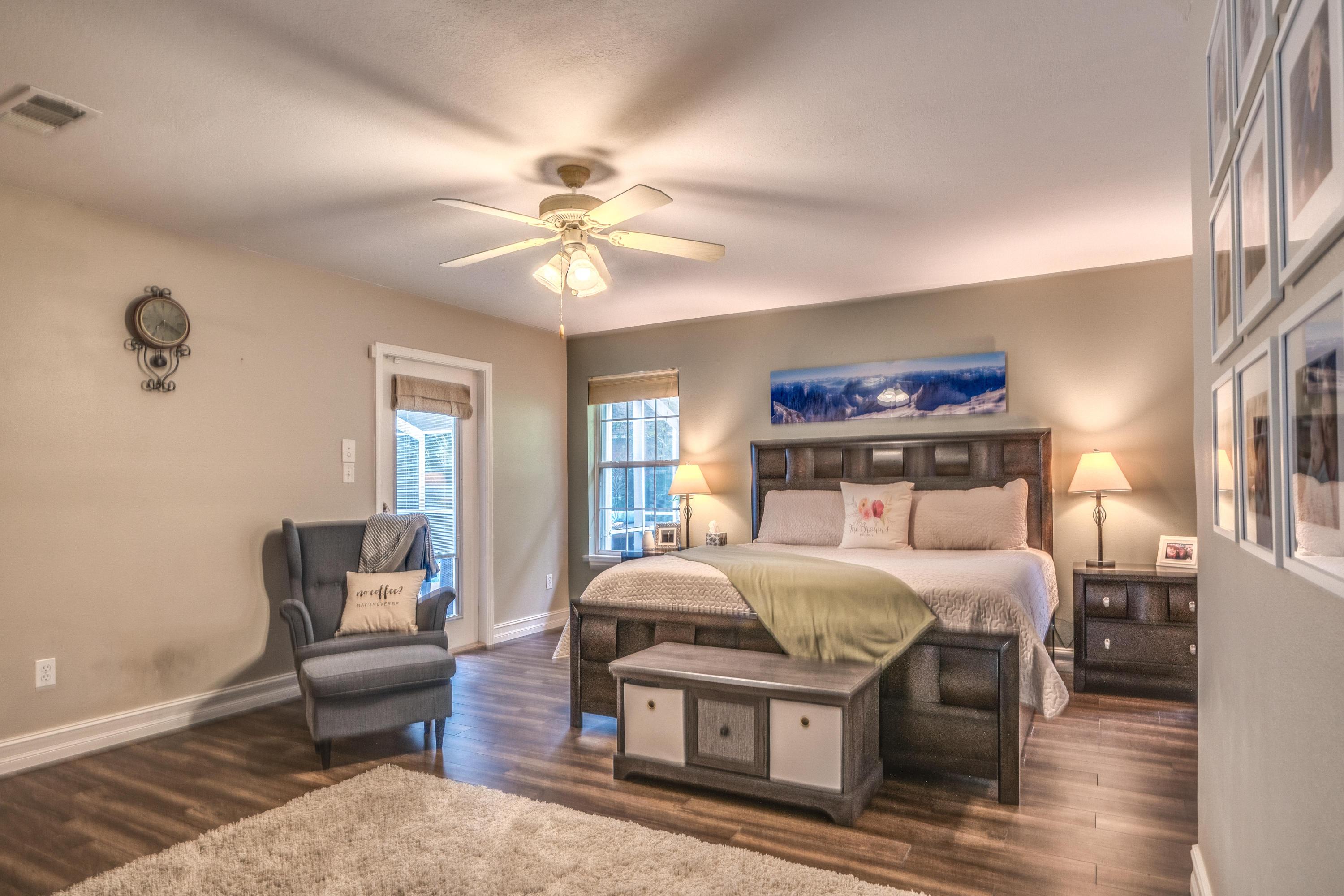 BISCAYNE POINTE - Residential